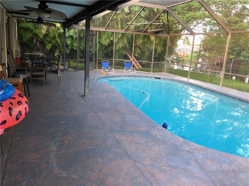 Oriole-Margate Sec 3 74-4 - Residential