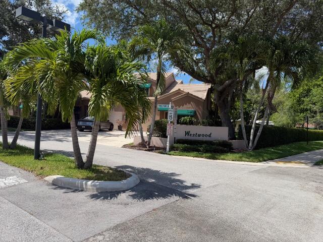 WESTWOOD AT CYPRESS RUN CONDO - Residential