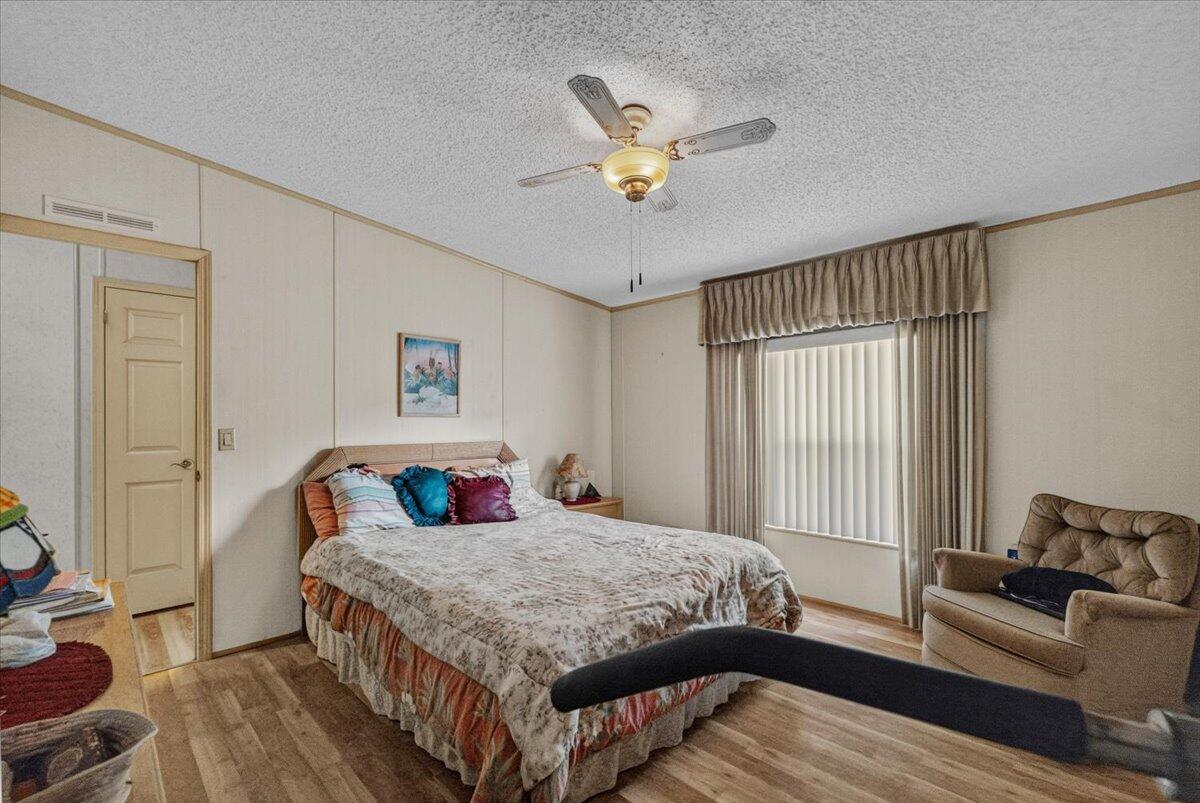 K S PARK - Residential