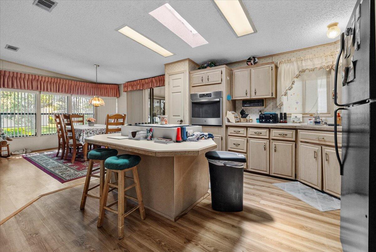 K S PARK - Residential