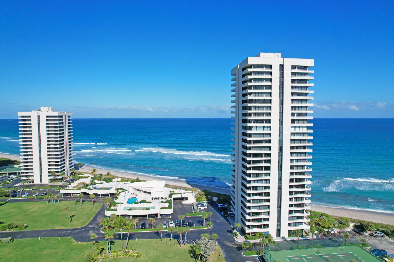 WATER GLADES CONDO - Residential