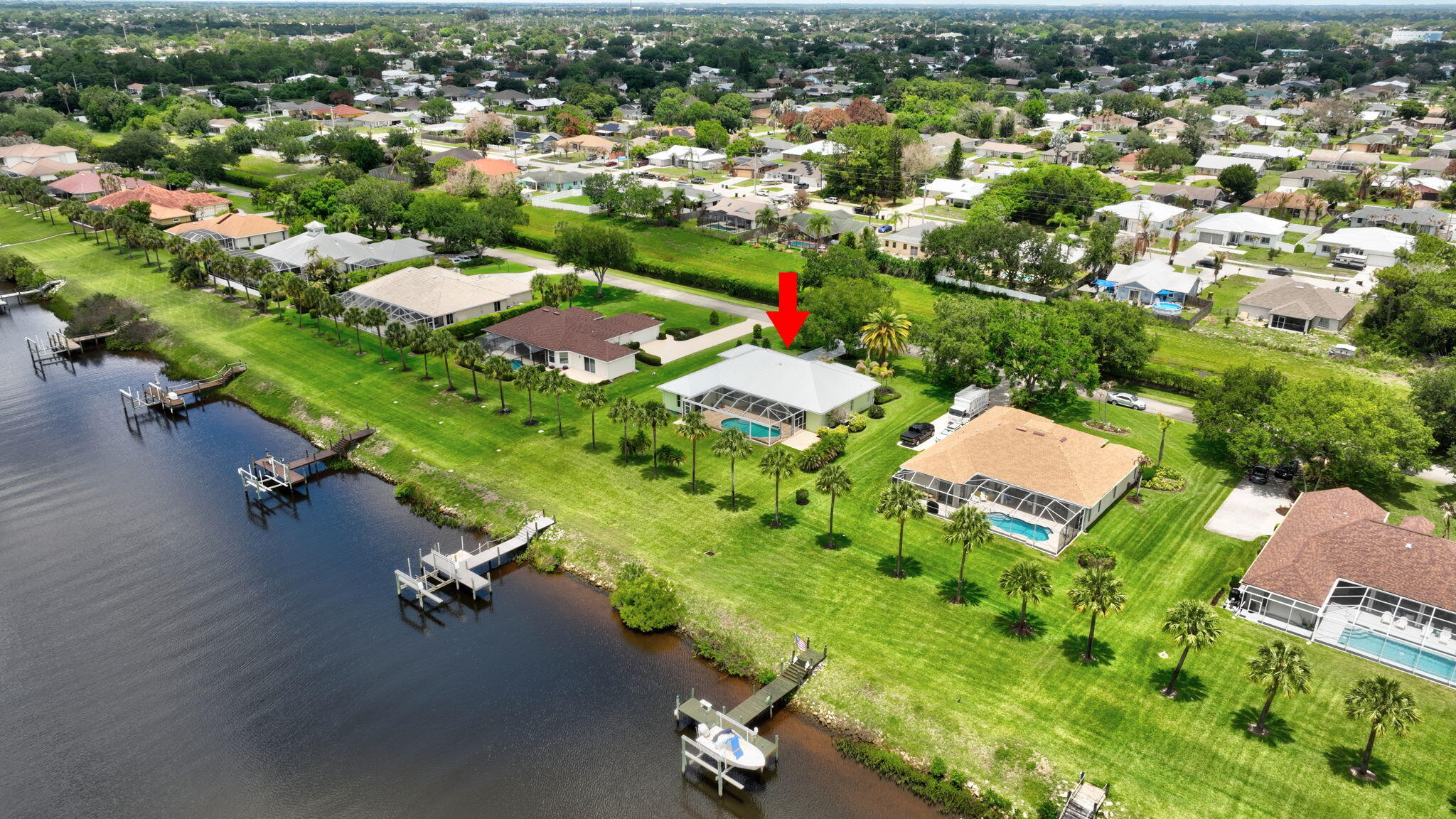 SOUTH RIVER SHORES - Residential