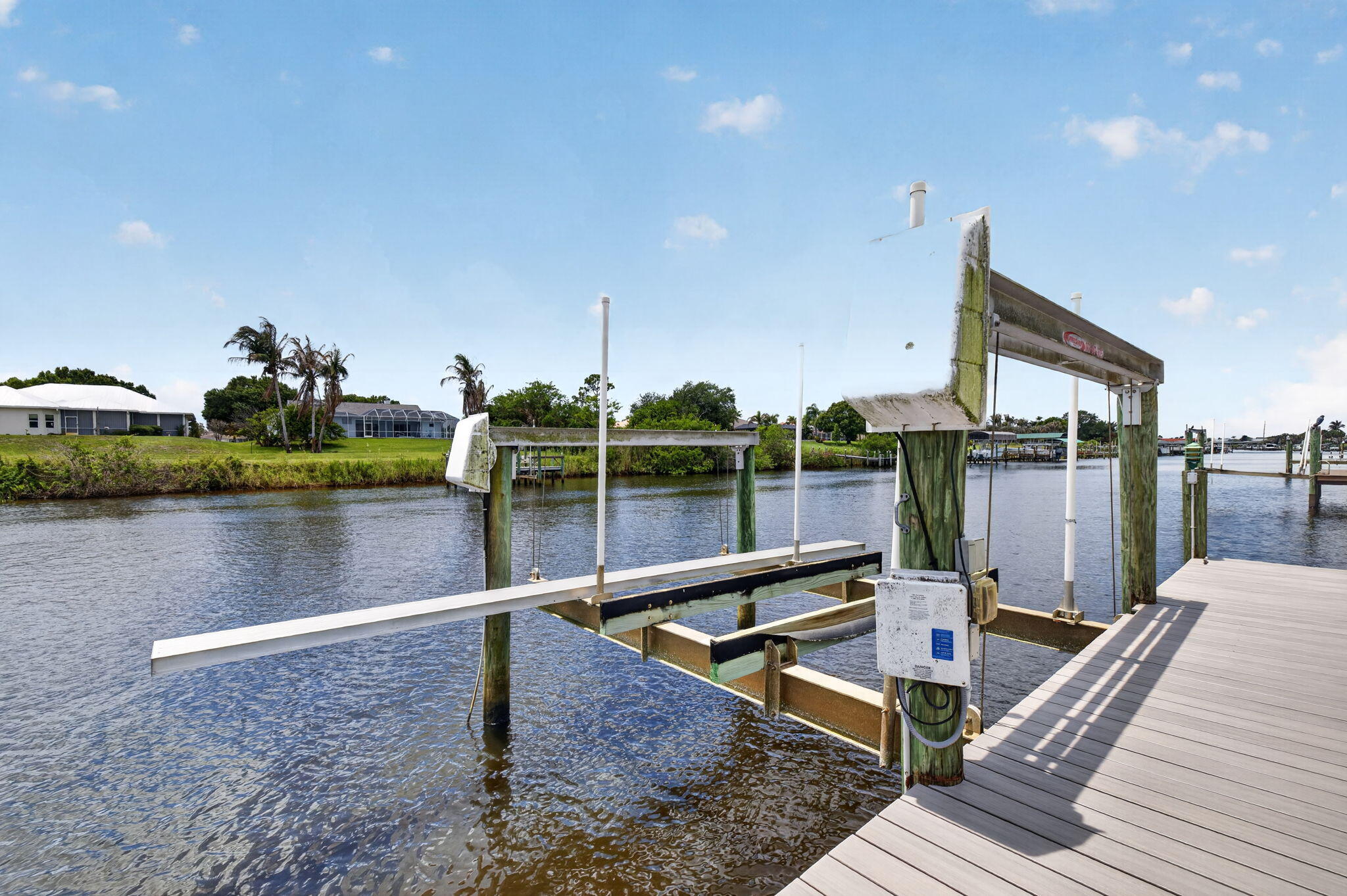 SOUTH RIVER SHORES - Residential