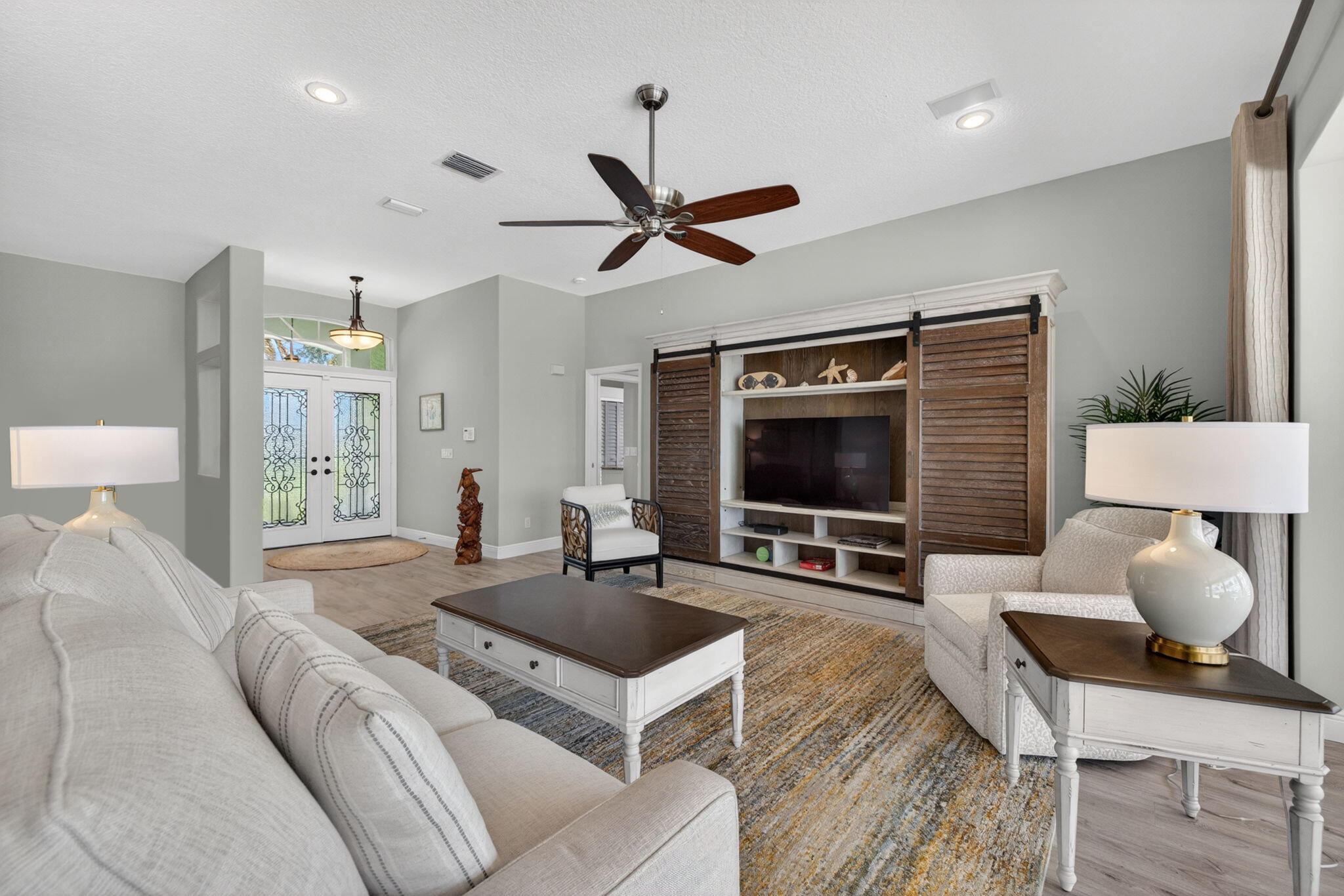 SOUTH RIVER SHORES - Residential