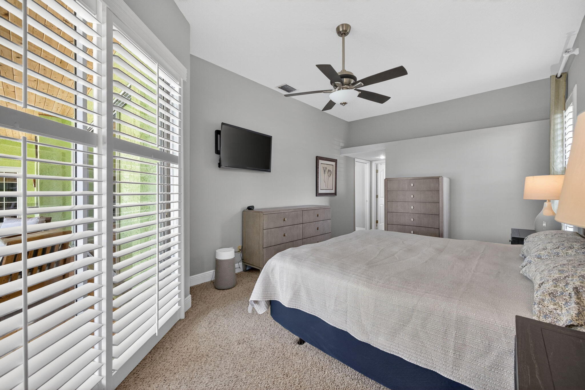 SOUTH RIVER SHORES - Residential
