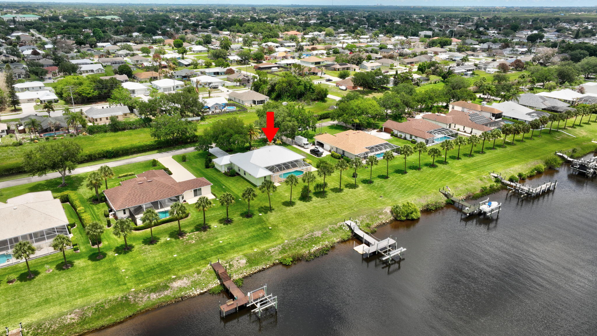 SOUTH RIVER SHORES - Residential