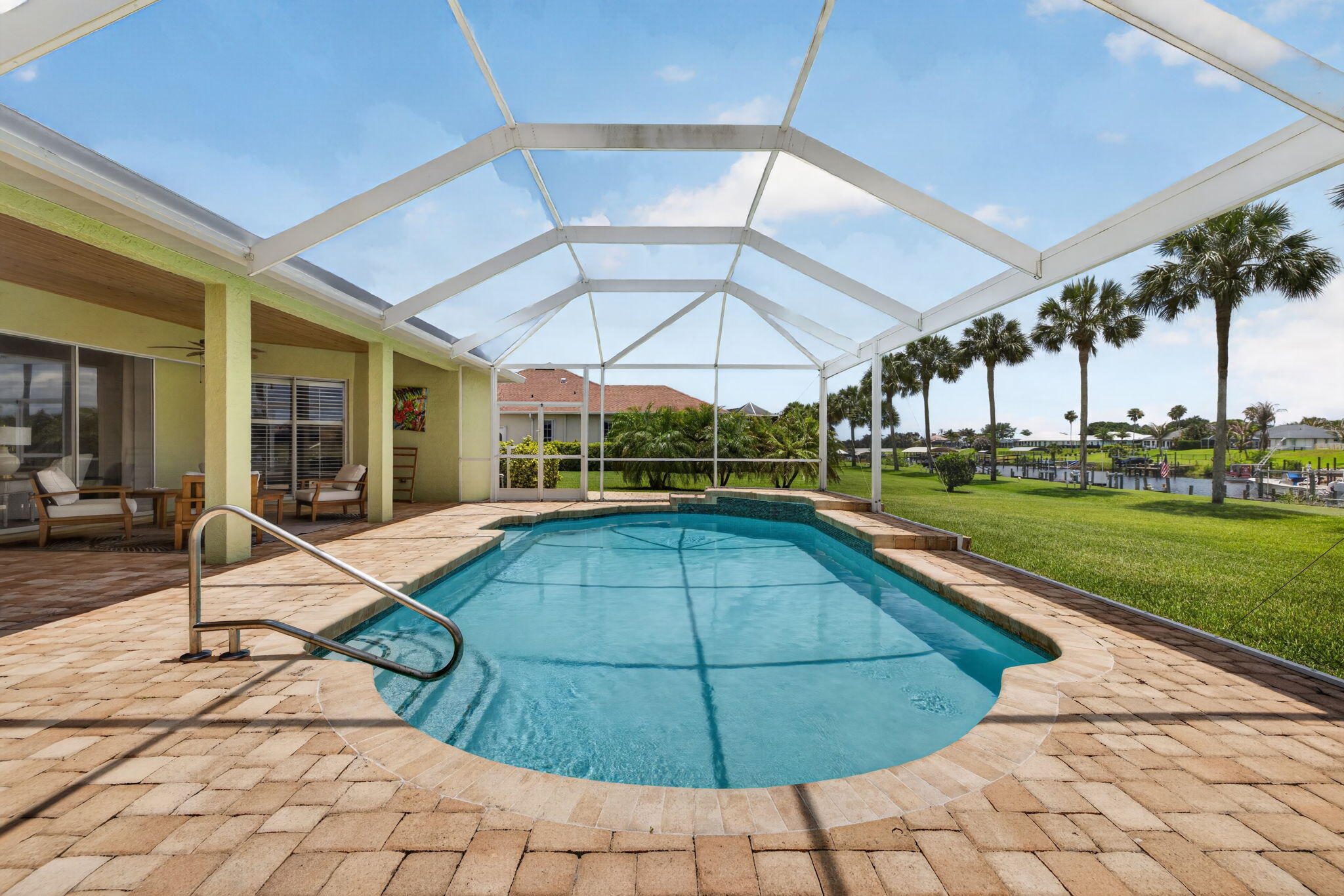 SOUTH RIVER SHORES - Residential