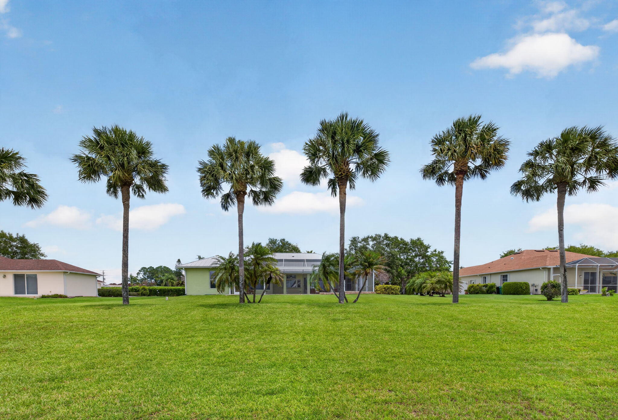 SOUTH RIVER SHORES - Residential