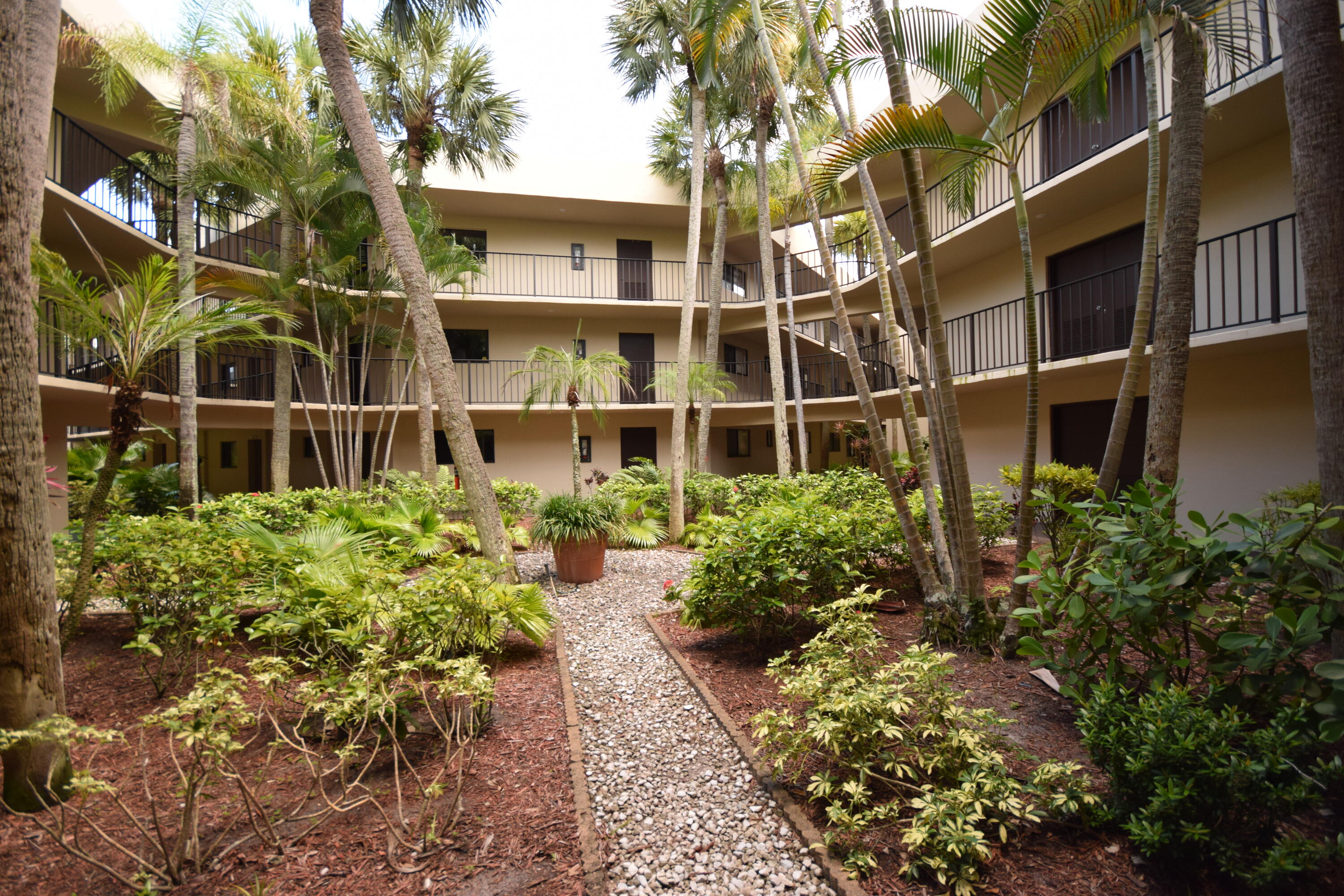 PALMETTO CONDO - Residential