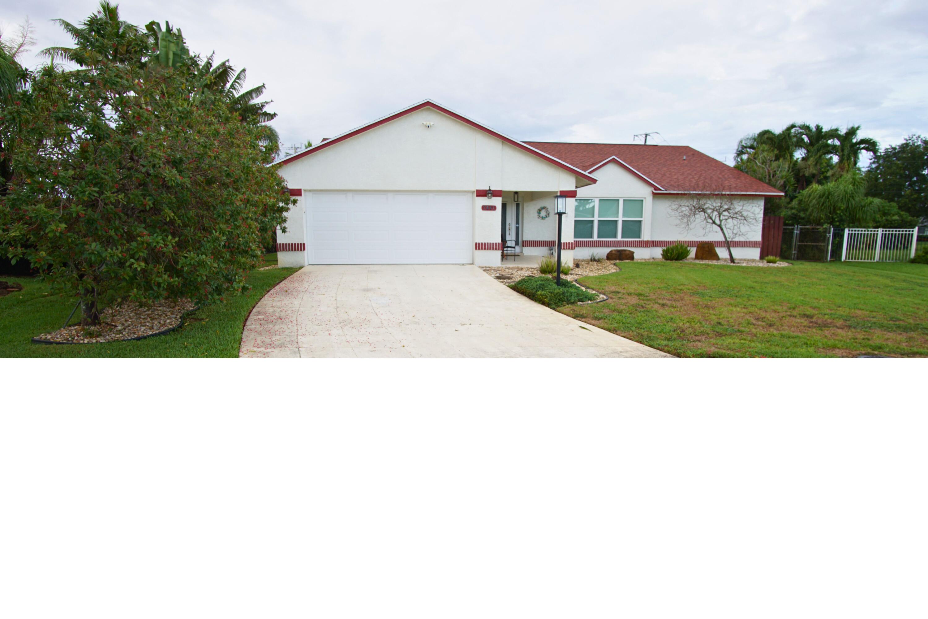 ESTATES OF LAKE CLARKE SHORES - Residential