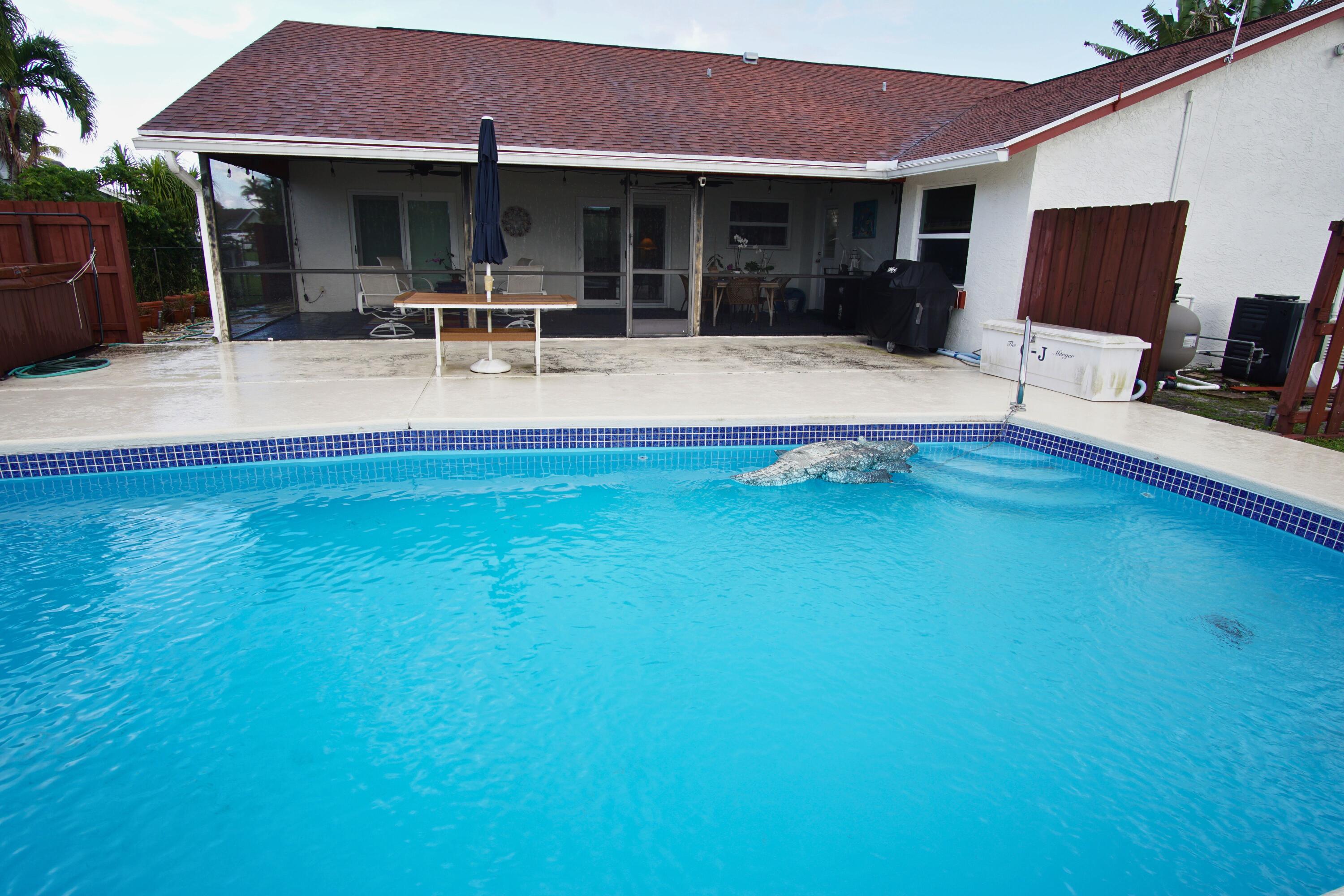 ESTATES OF LAKE CLARKE SHORES - Residential