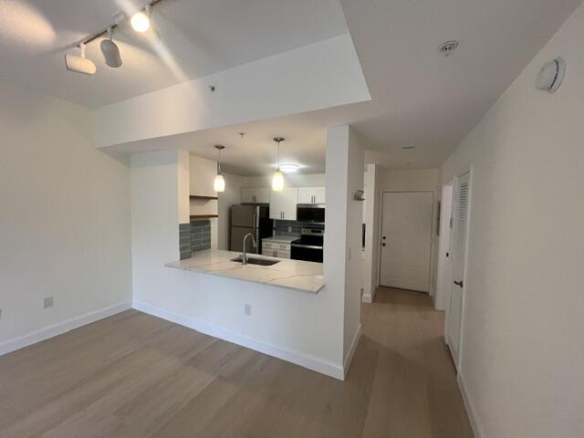 VILLAGE AT ABACOA CONDO - Residential Lease