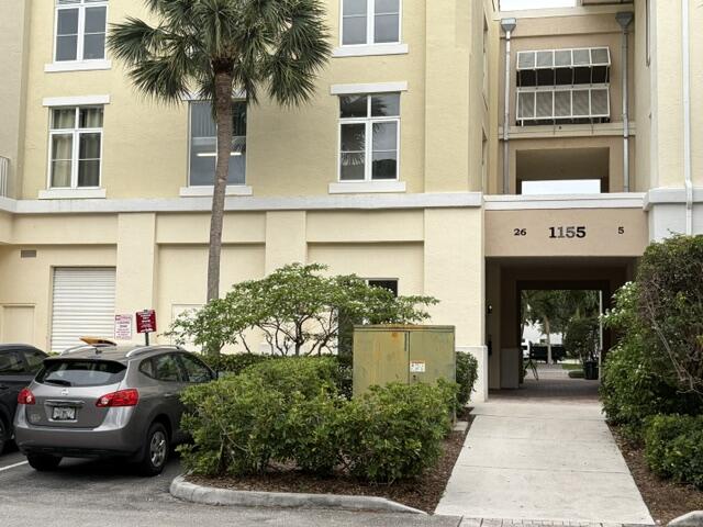 VILLAGE AT ABACOA CONDO - Residential Lease