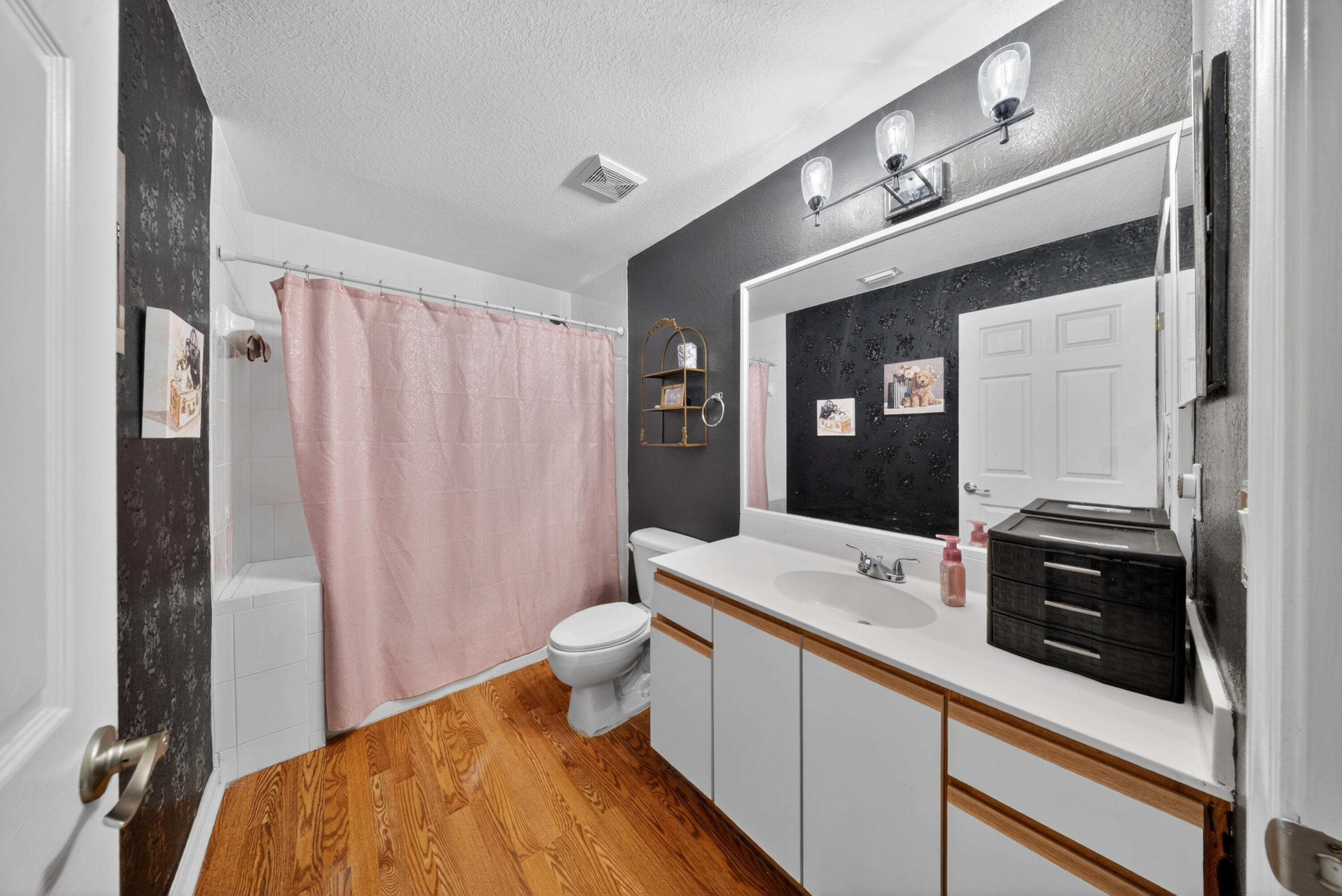 PORT ST LUCIE SECTION 8 - Residential