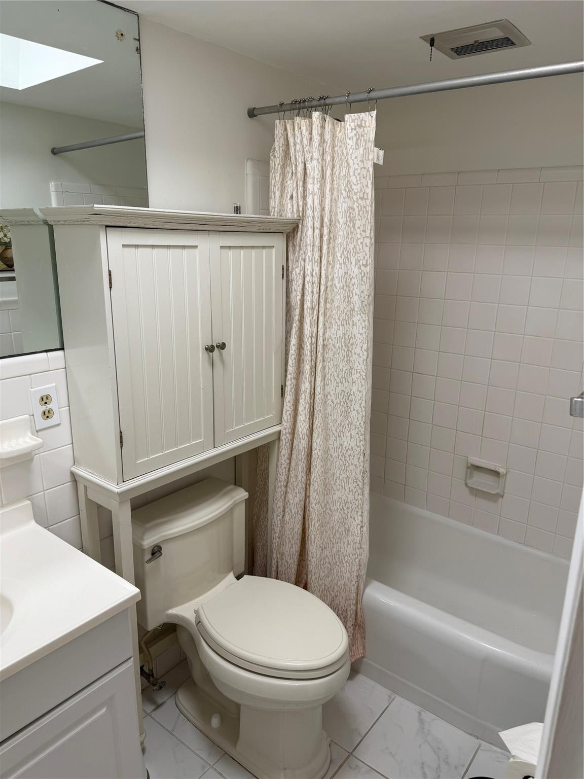 DURHAM APARTMENTS CONDO - Residential Lease
