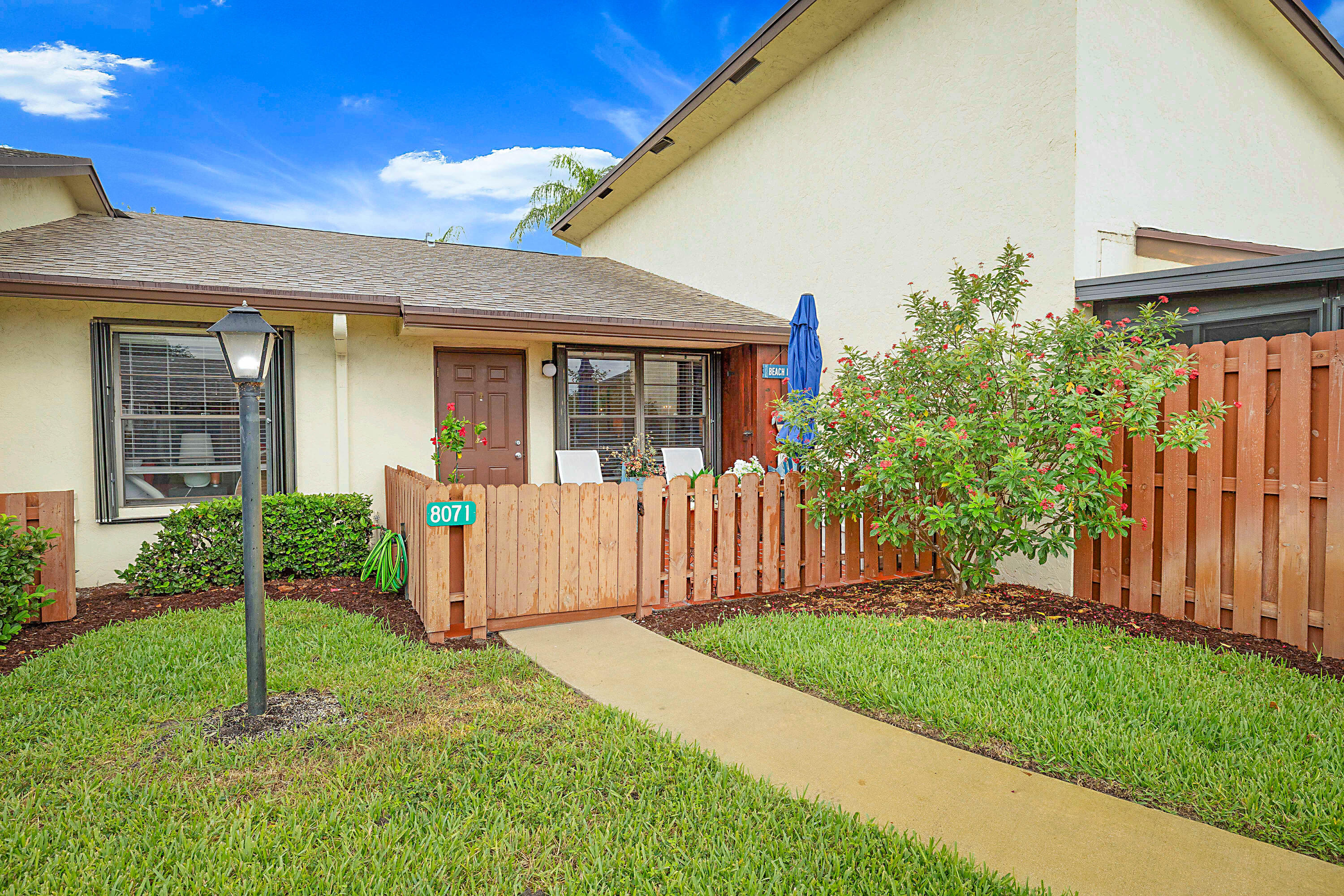 VILLAS OF HOBE SOUND CONDO - Residential Lease