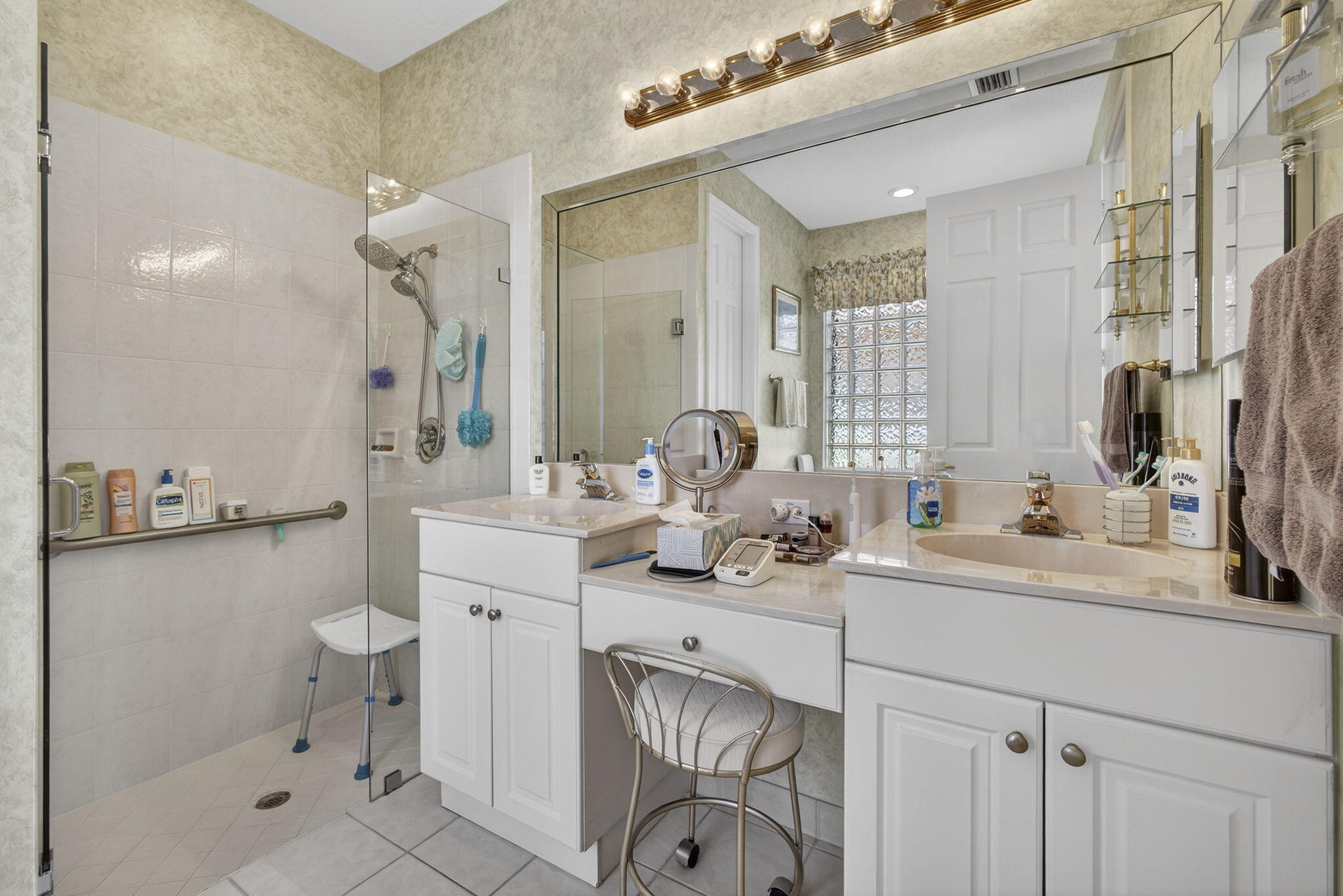 Baywinds/Regatta - Residential