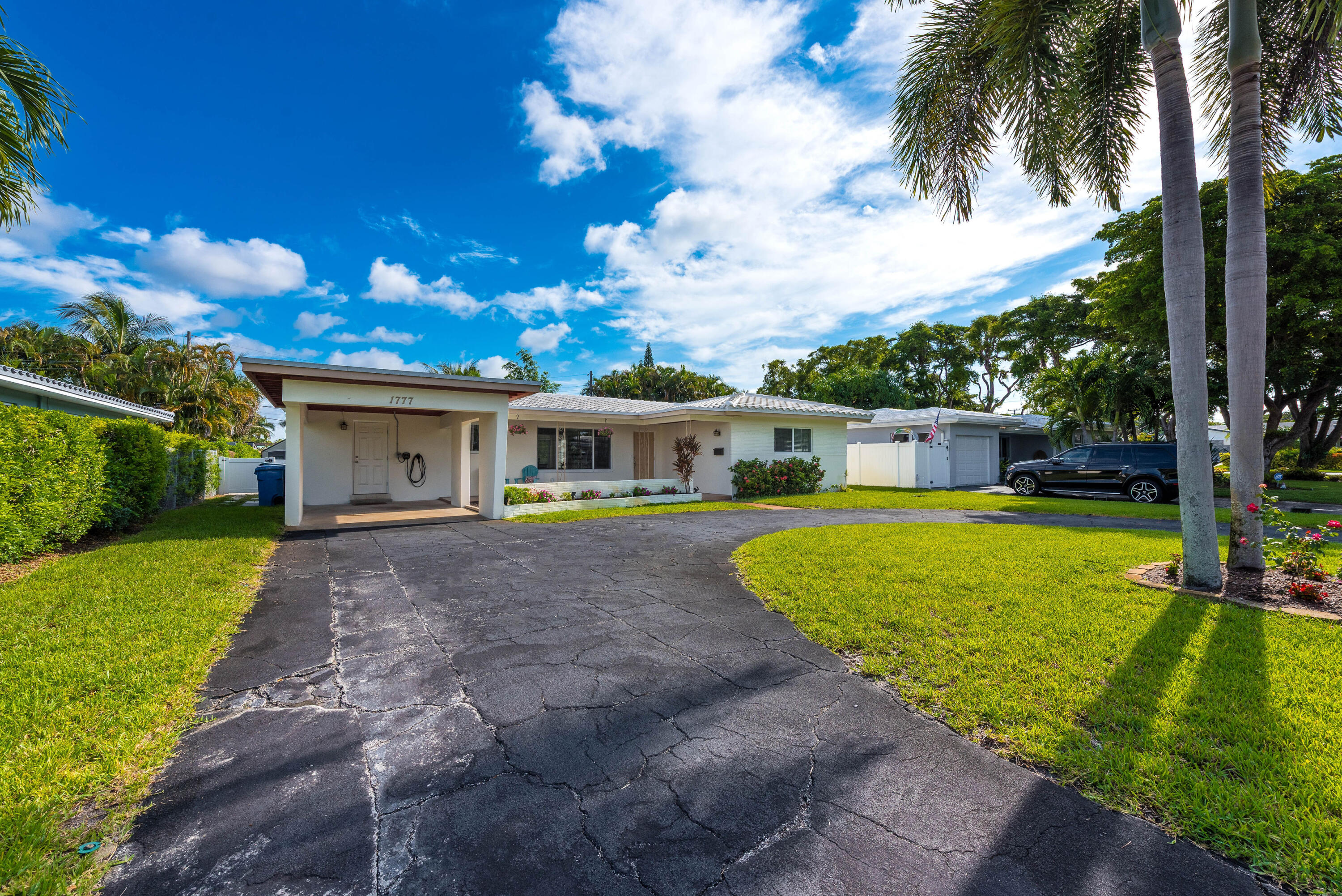 FLORANADA RIDGE SEC - Residential