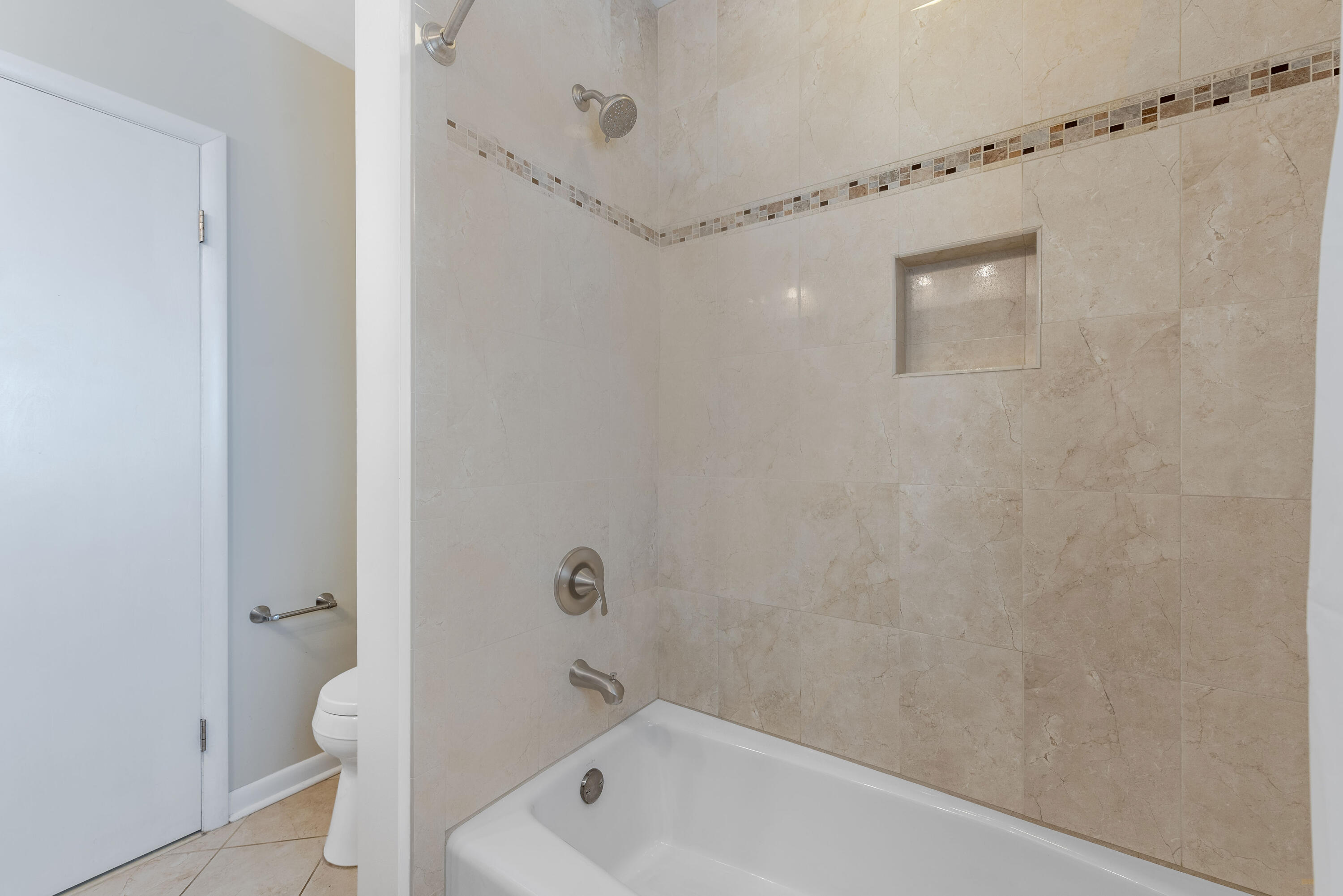 FLORANADA RIDGE SEC - Residential