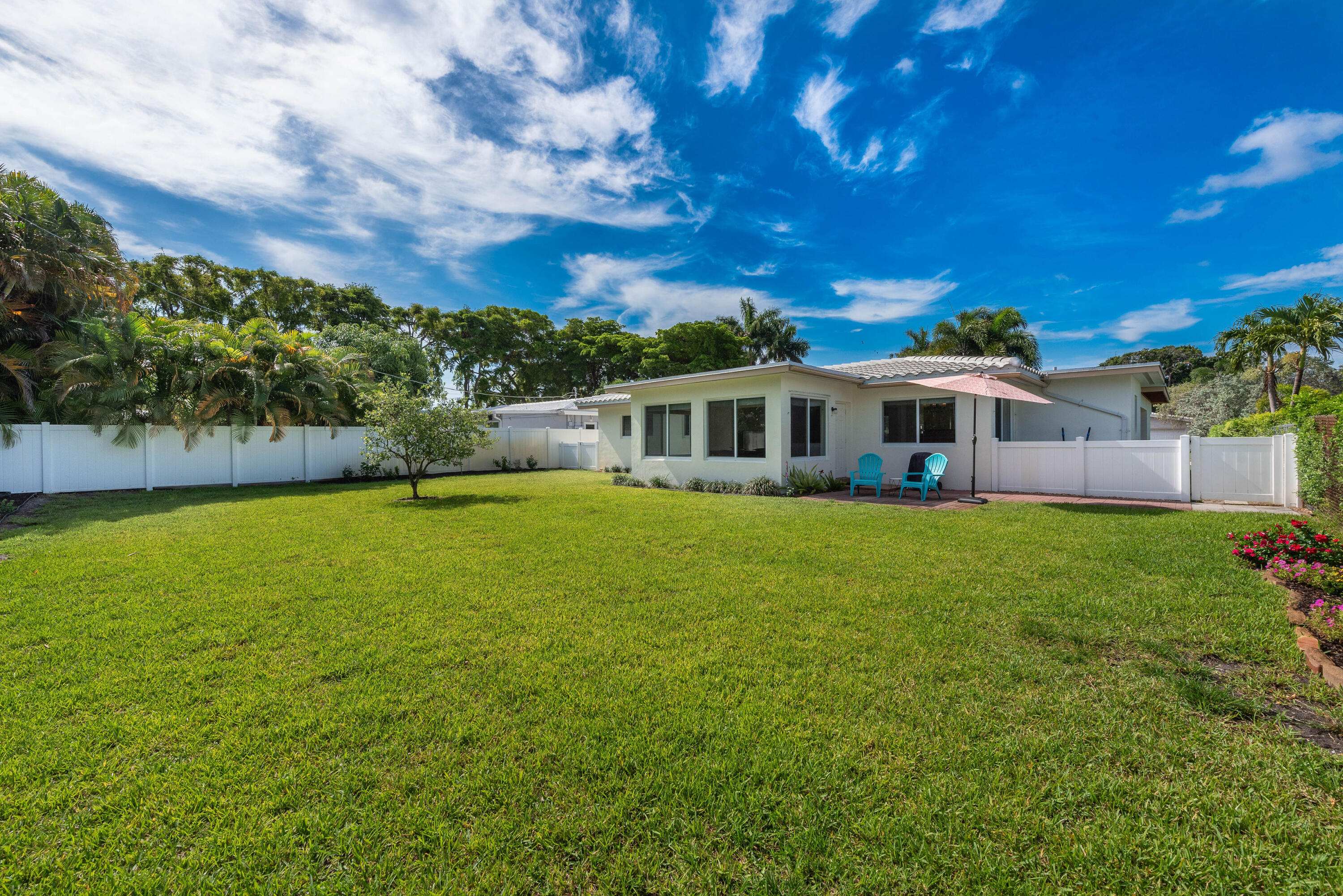 FLORANADA RIDGE SEC - Residential