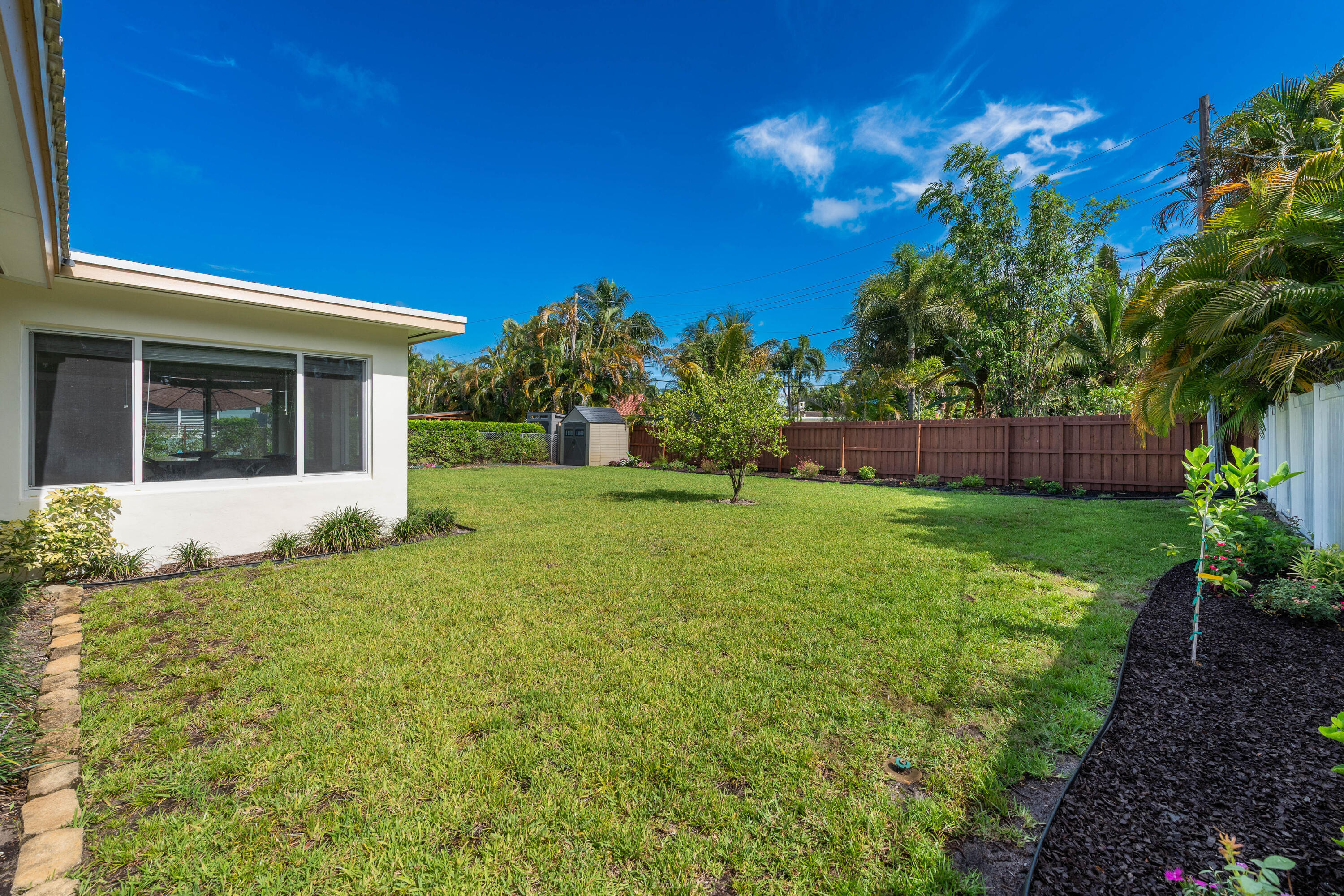 FLORANADA RIDGE SEC - Residential