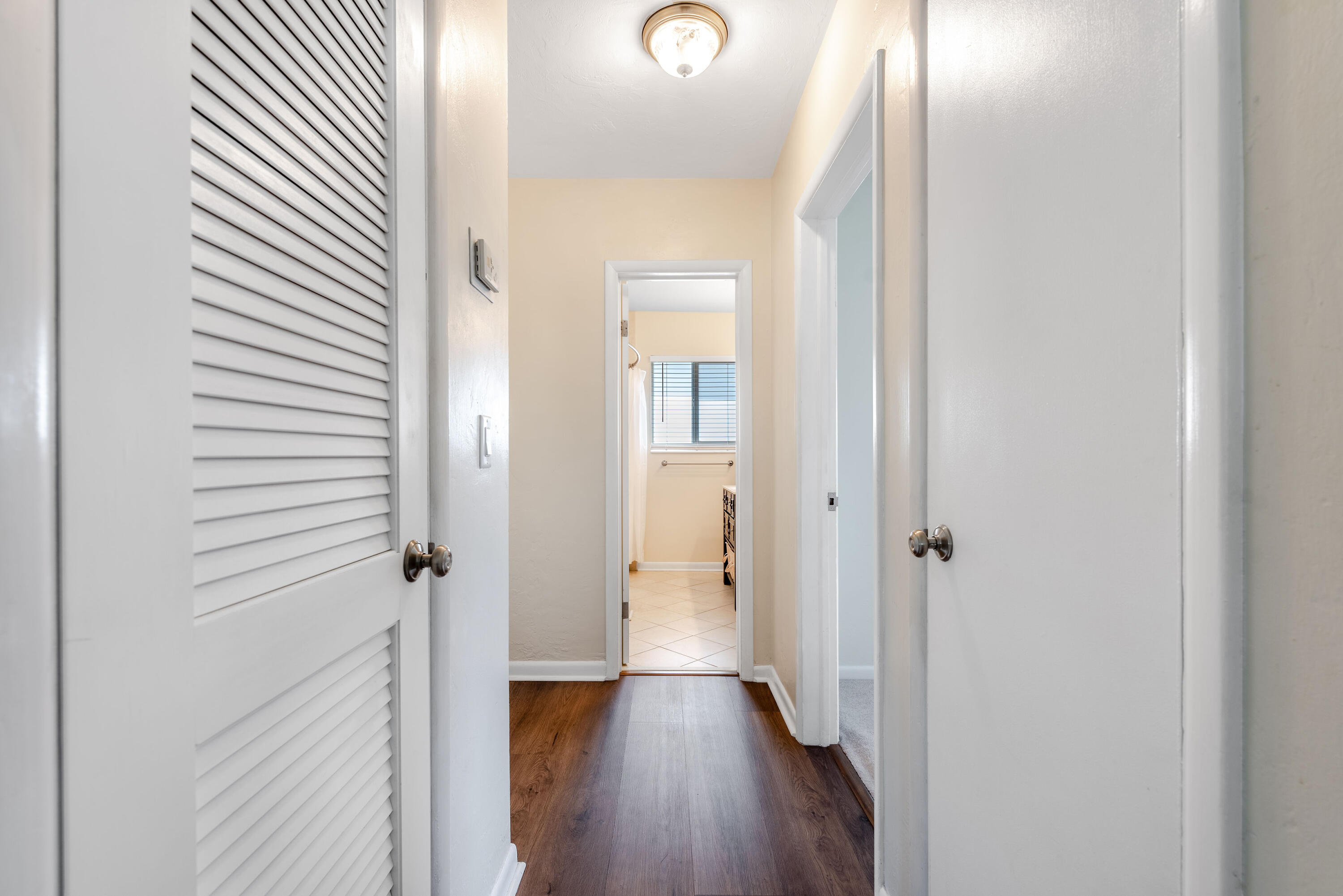 FLORANADA RIDGE SEC - Residential