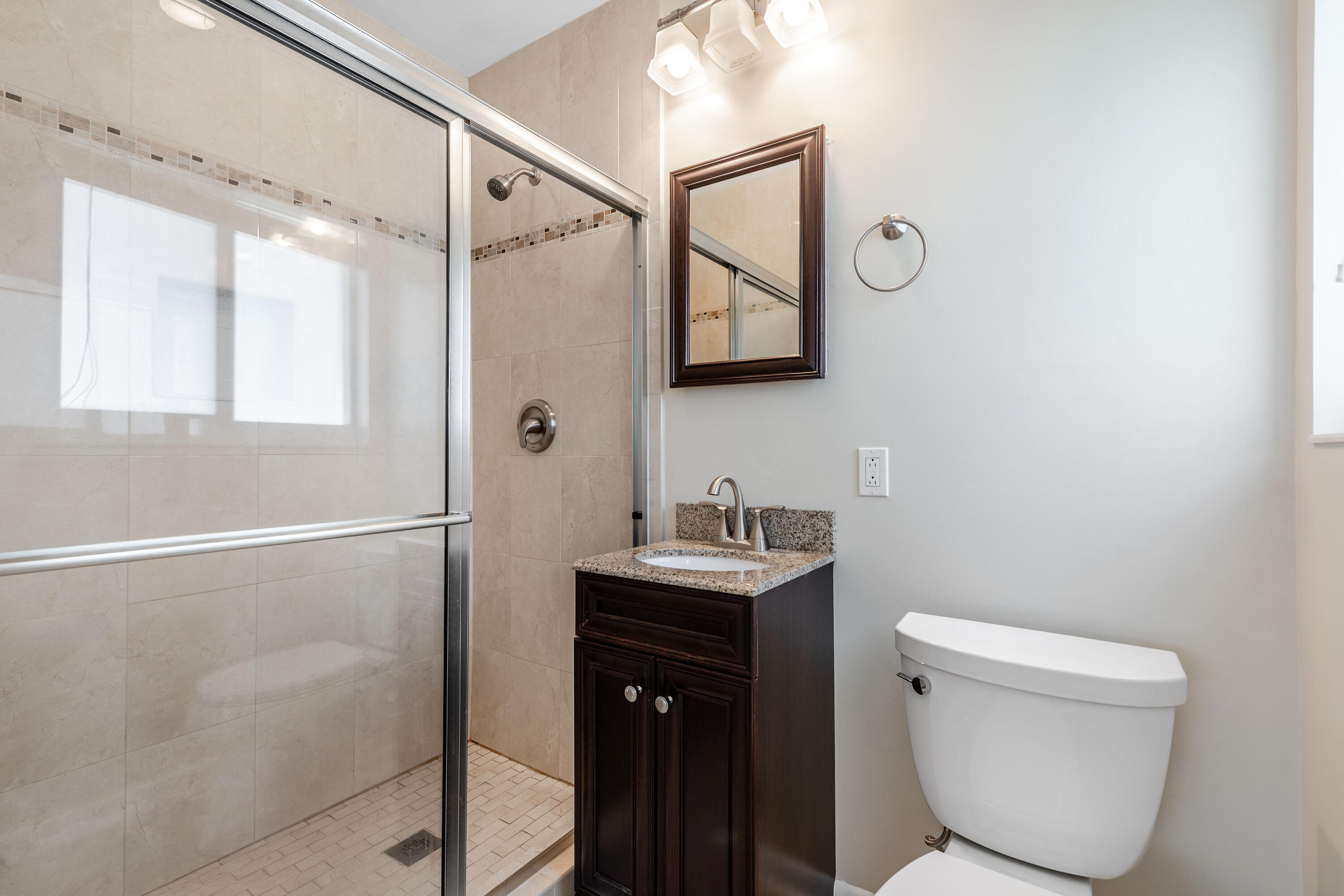 FLORANADA RIDGE SEC - Residential