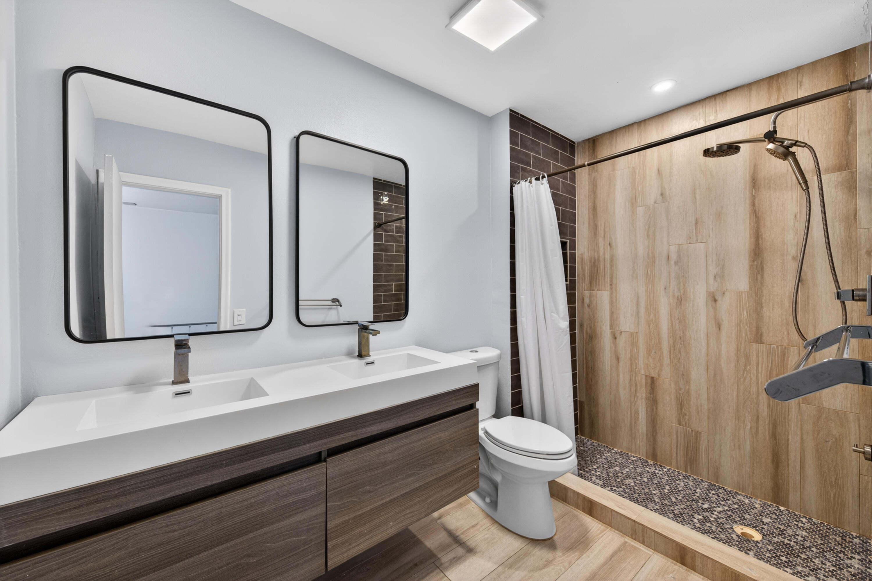 505 DEERFIELD CONDO - Residential Lease