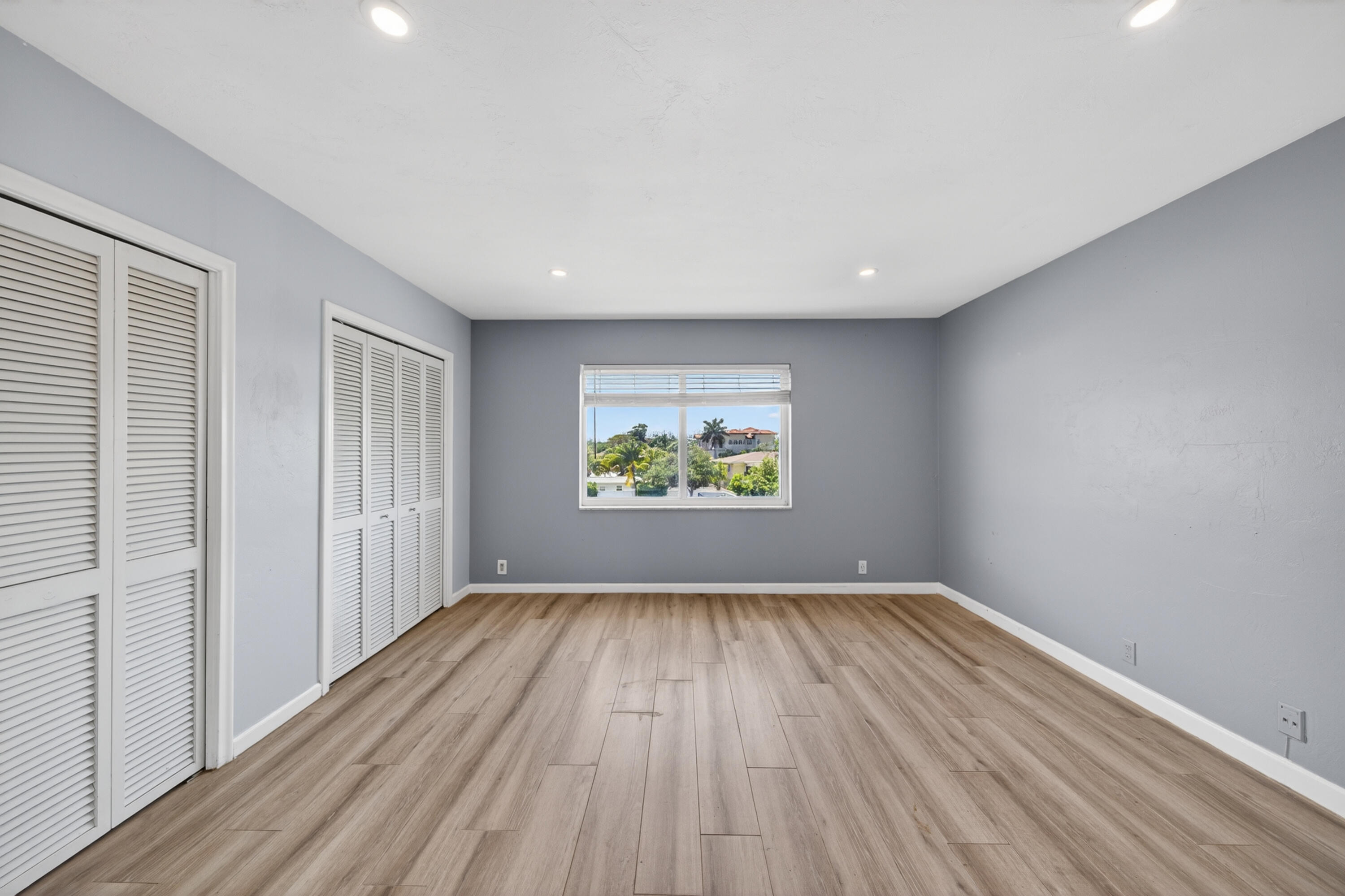 505 DEERFIELD CONDO - Residential Lease
