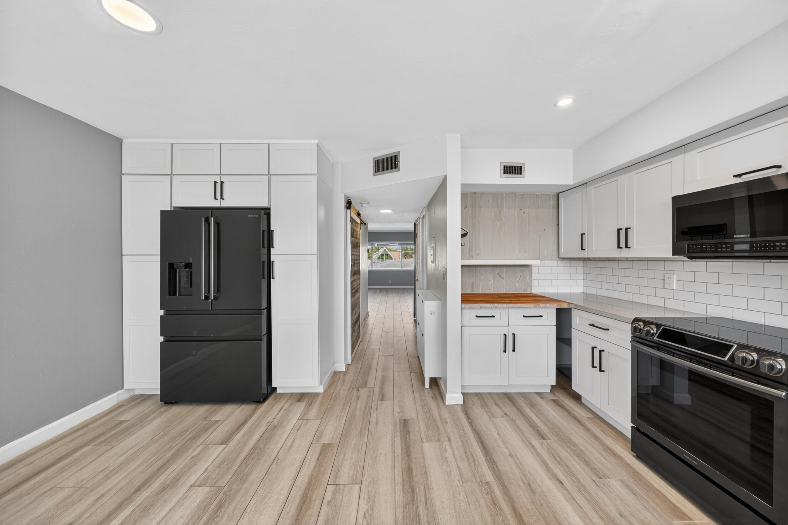 505 DEERFIELD CONDO - Residential Lease
