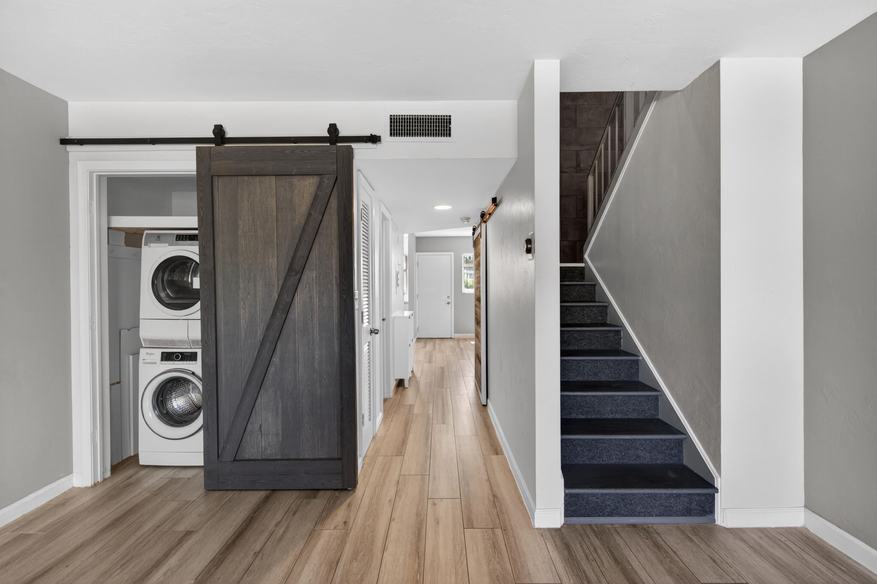 505 DEERFIELD CONDO - Residential Lease