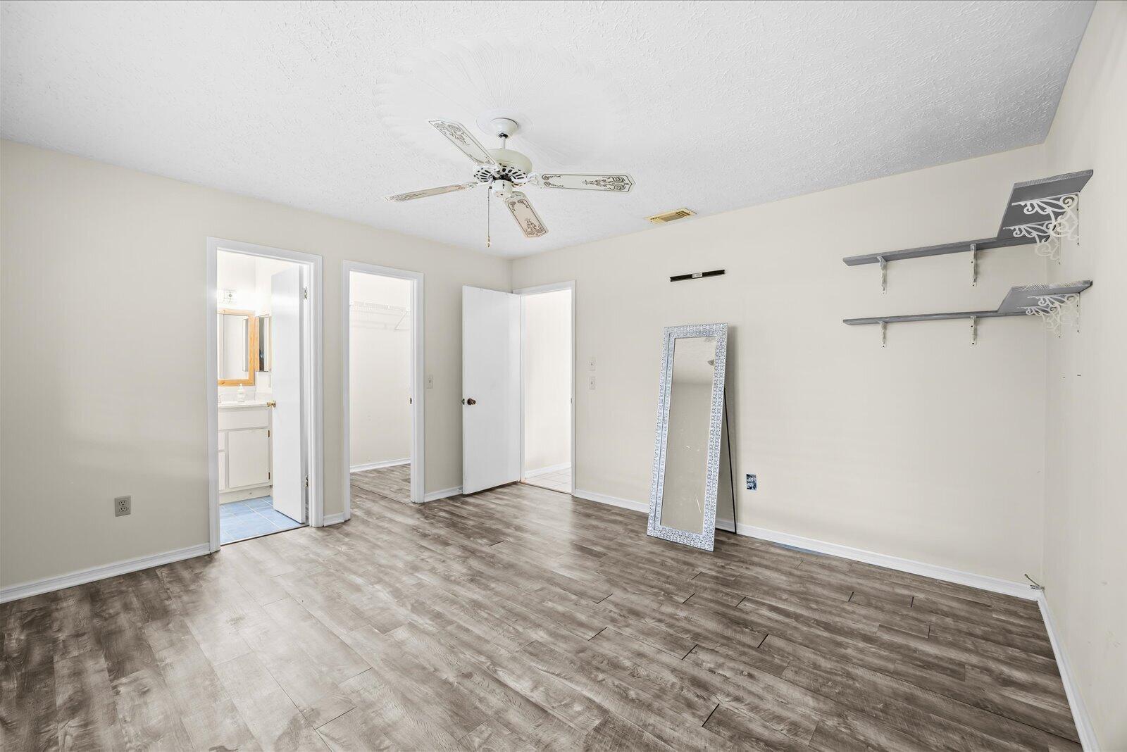 PORT ST LUCIE SECTION 4 - Residential