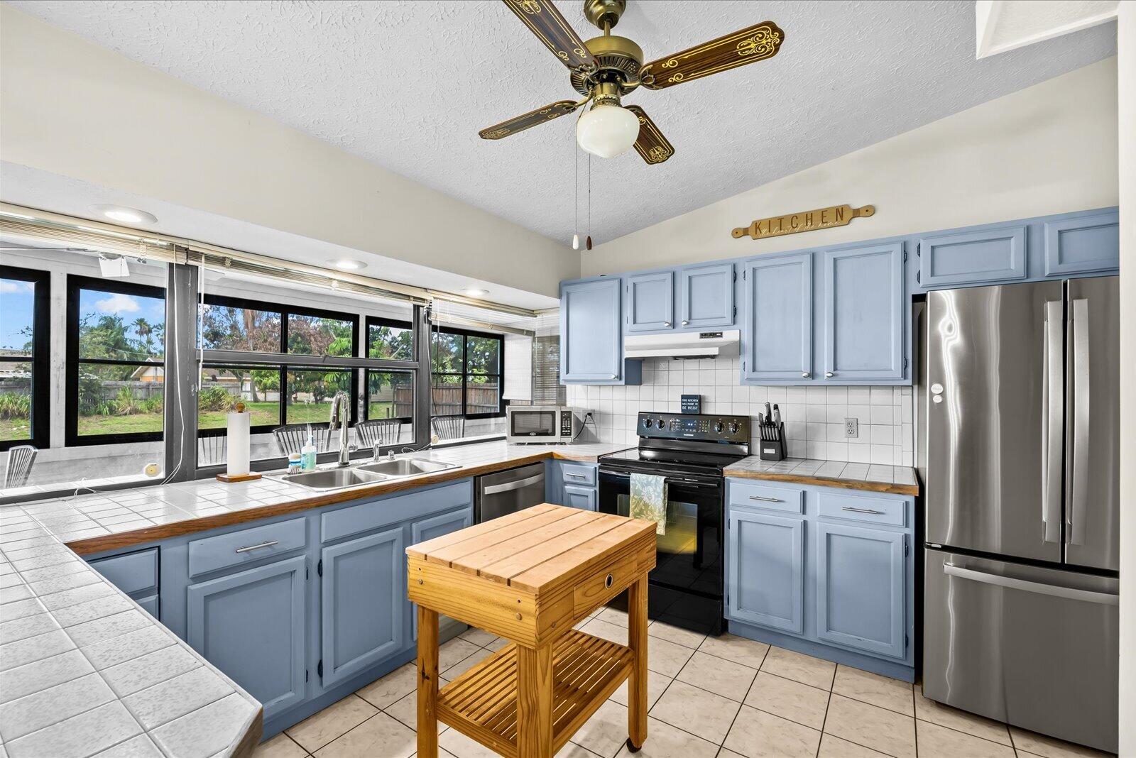 PORT ST LUCIE SECTION 4 - Residential