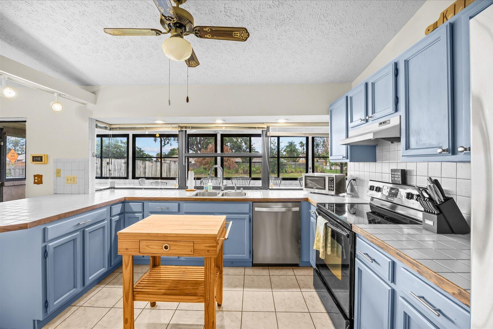 PORT ST LUCIE SECTION 4 - Residential