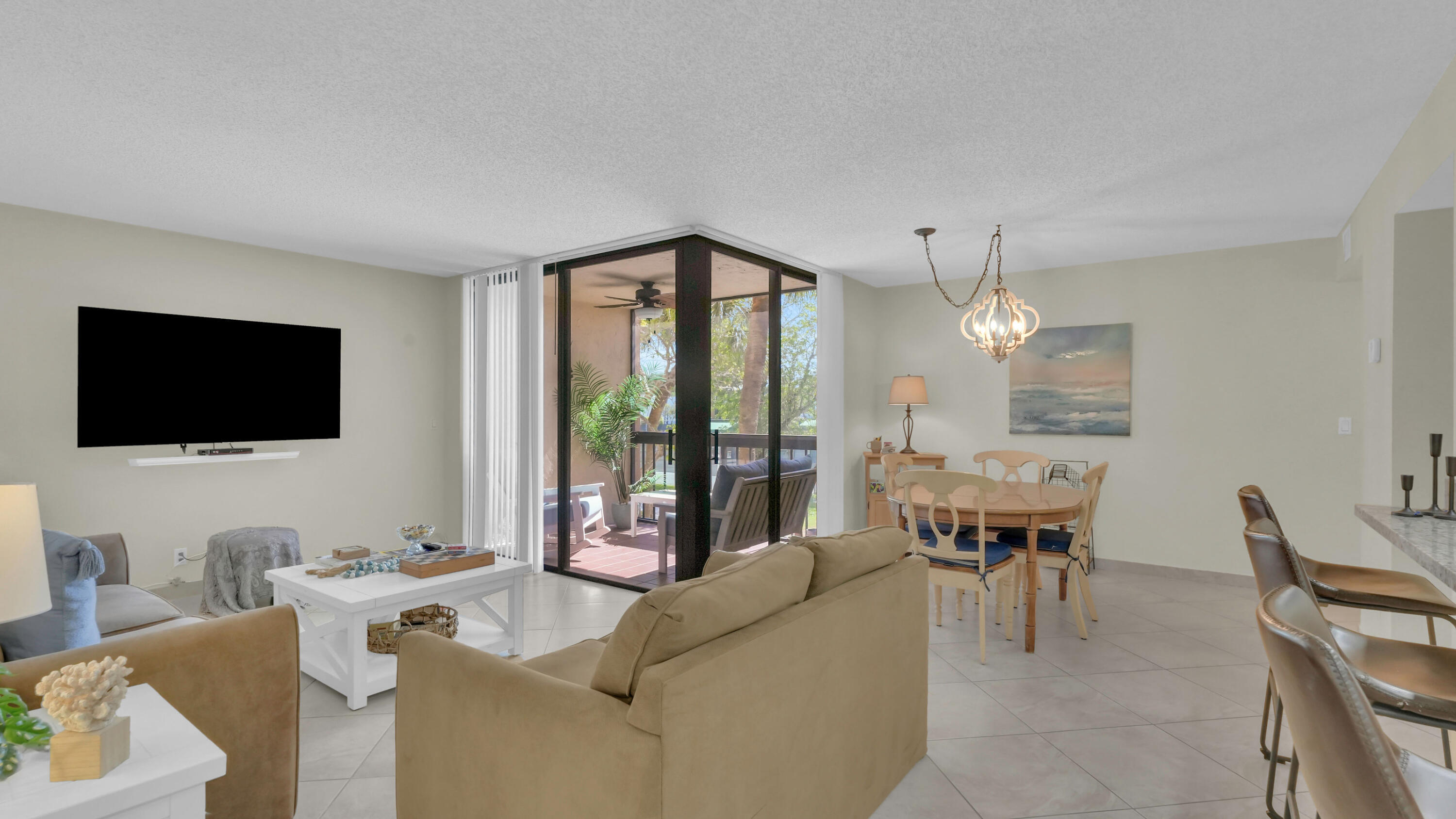 LAVERS DELRAY RACQUET CLUB CONDO - Residential Lease