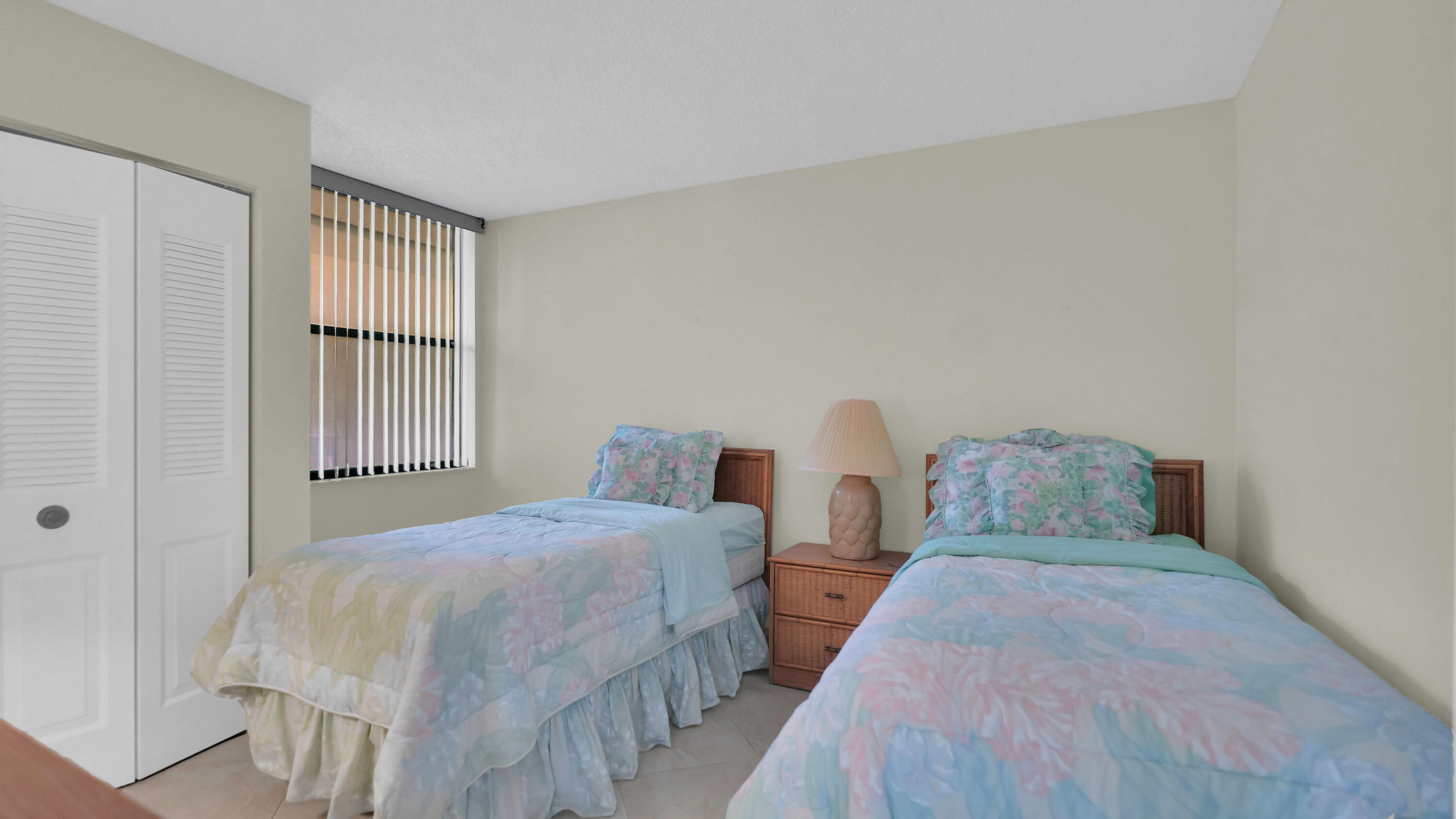 LAVERS DELRAY RACQUET CLUB CONDO - Residential Lease