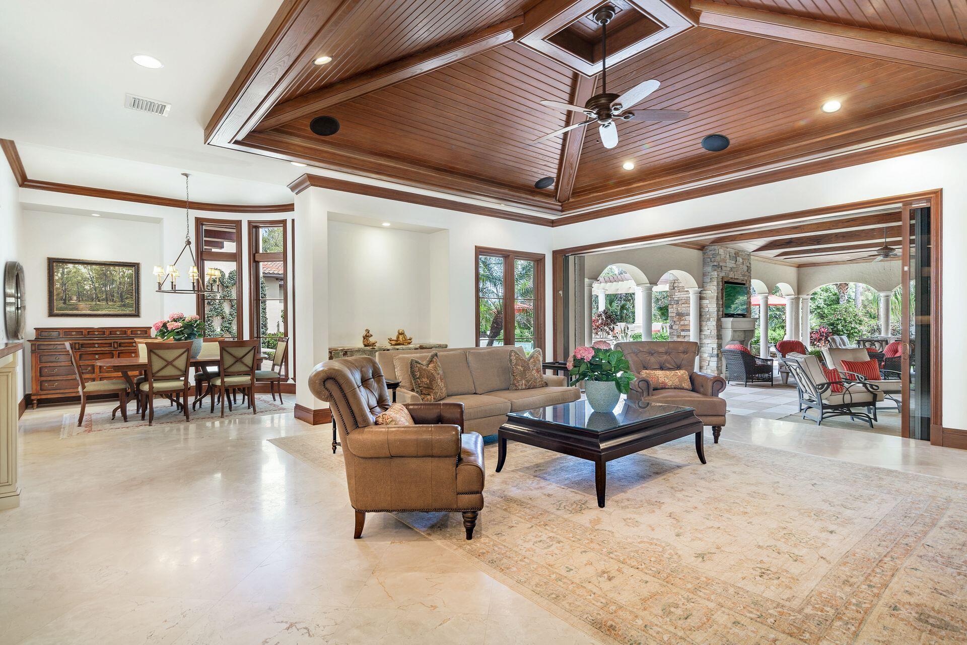 OLD PALM 4 - Residential
