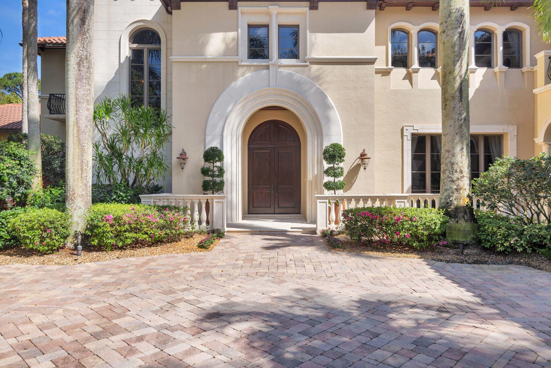 OLD PALM 4 - Residential