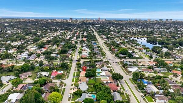 BOCA RATON SQUARE UNIT 4 - Residential