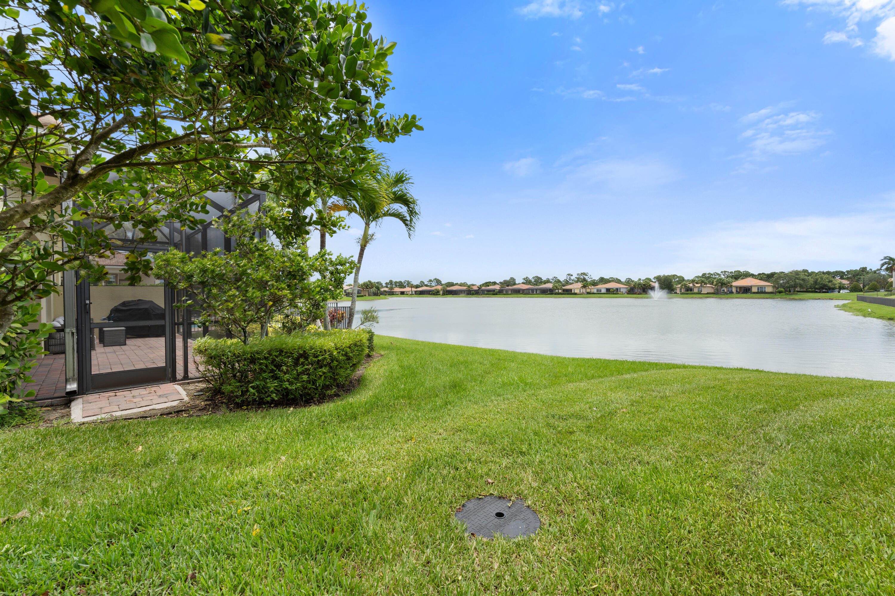 VERANO PUD NO 1 PLAT NO 11- REPLAT TWO - Residential Lease