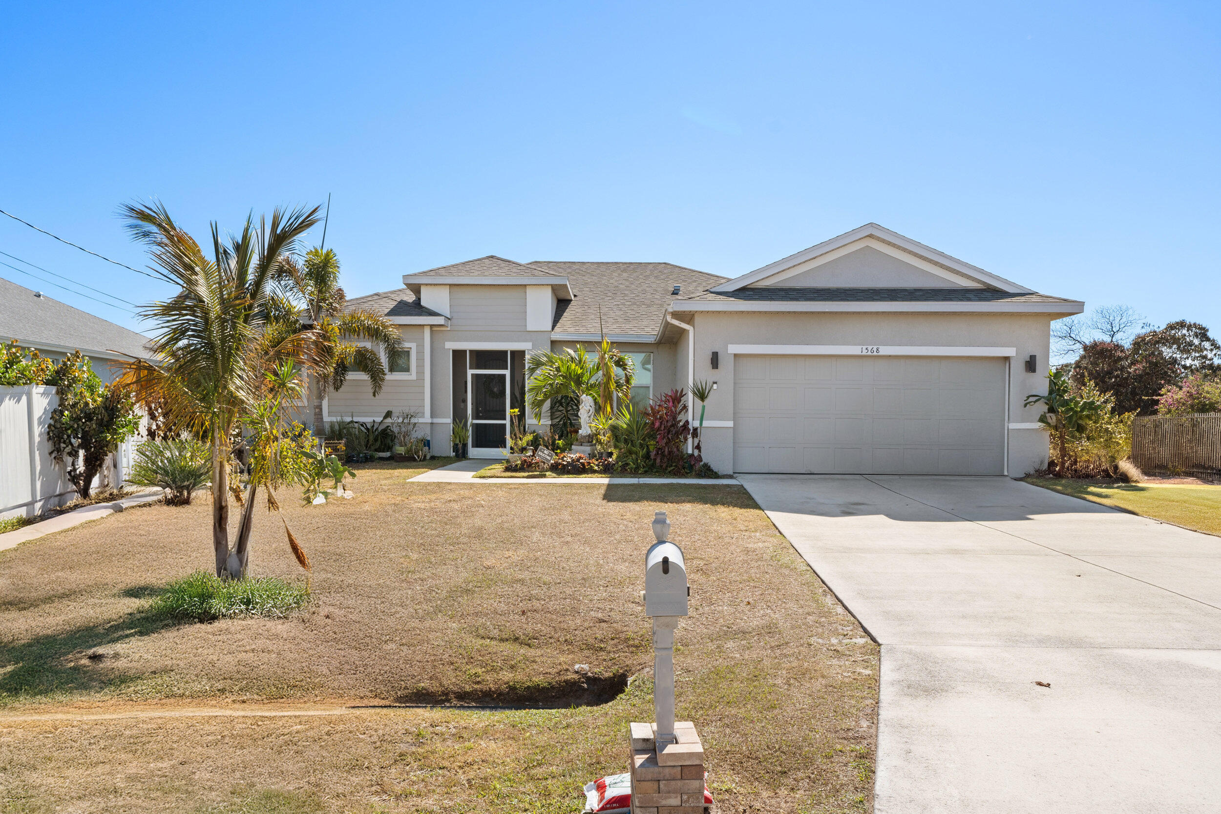 PORT ST LUCIE SECTION 33 - Residential