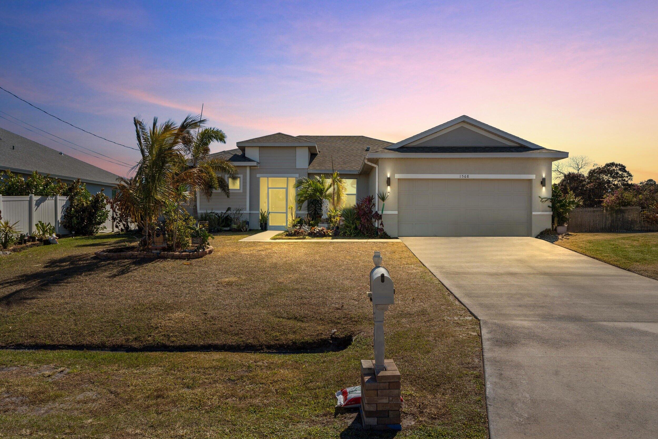 PORT ST LUCIE SECTION 33 - Residential