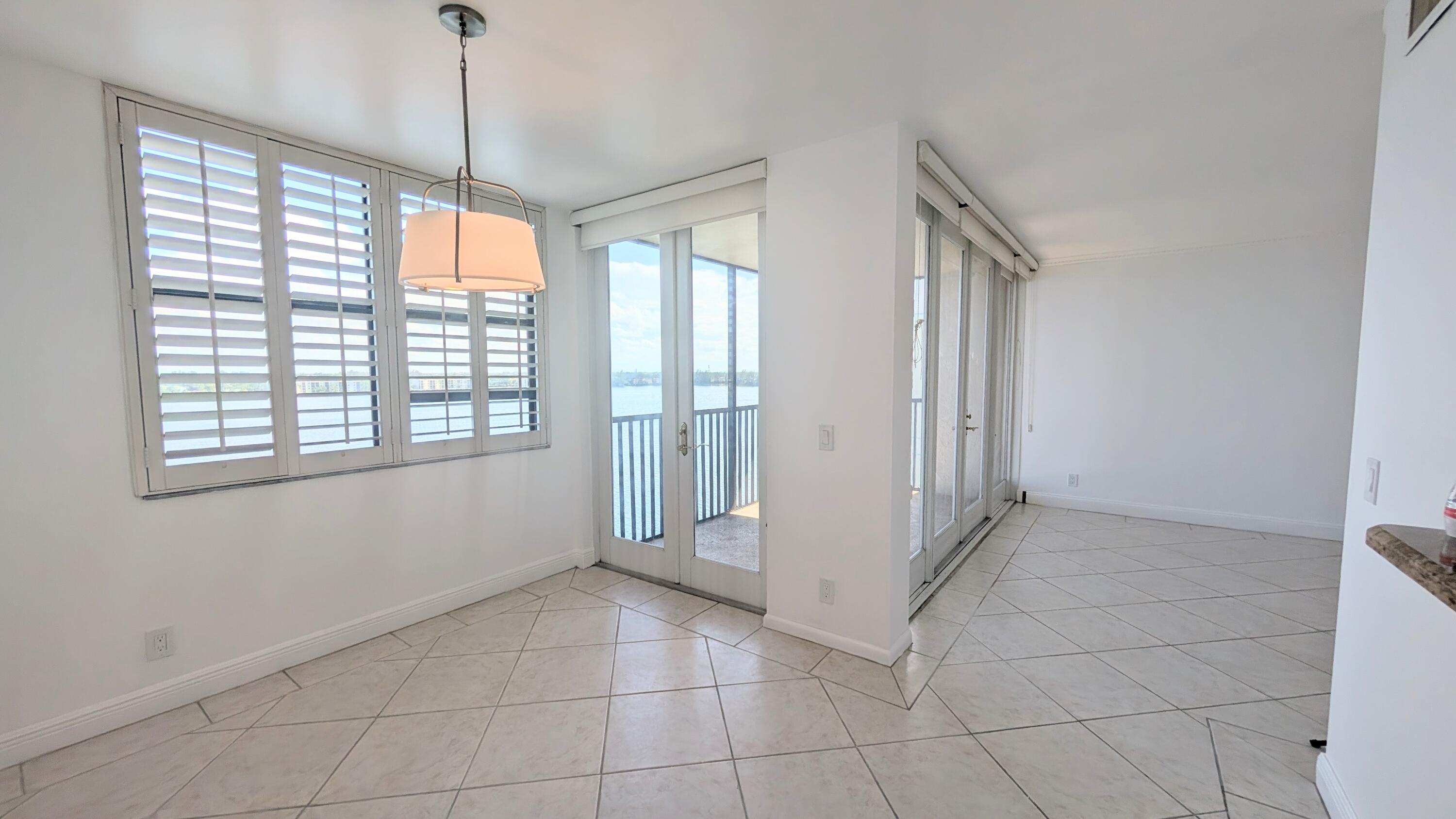 LAKE EMERALD CONDOMINIUM NO - Residential