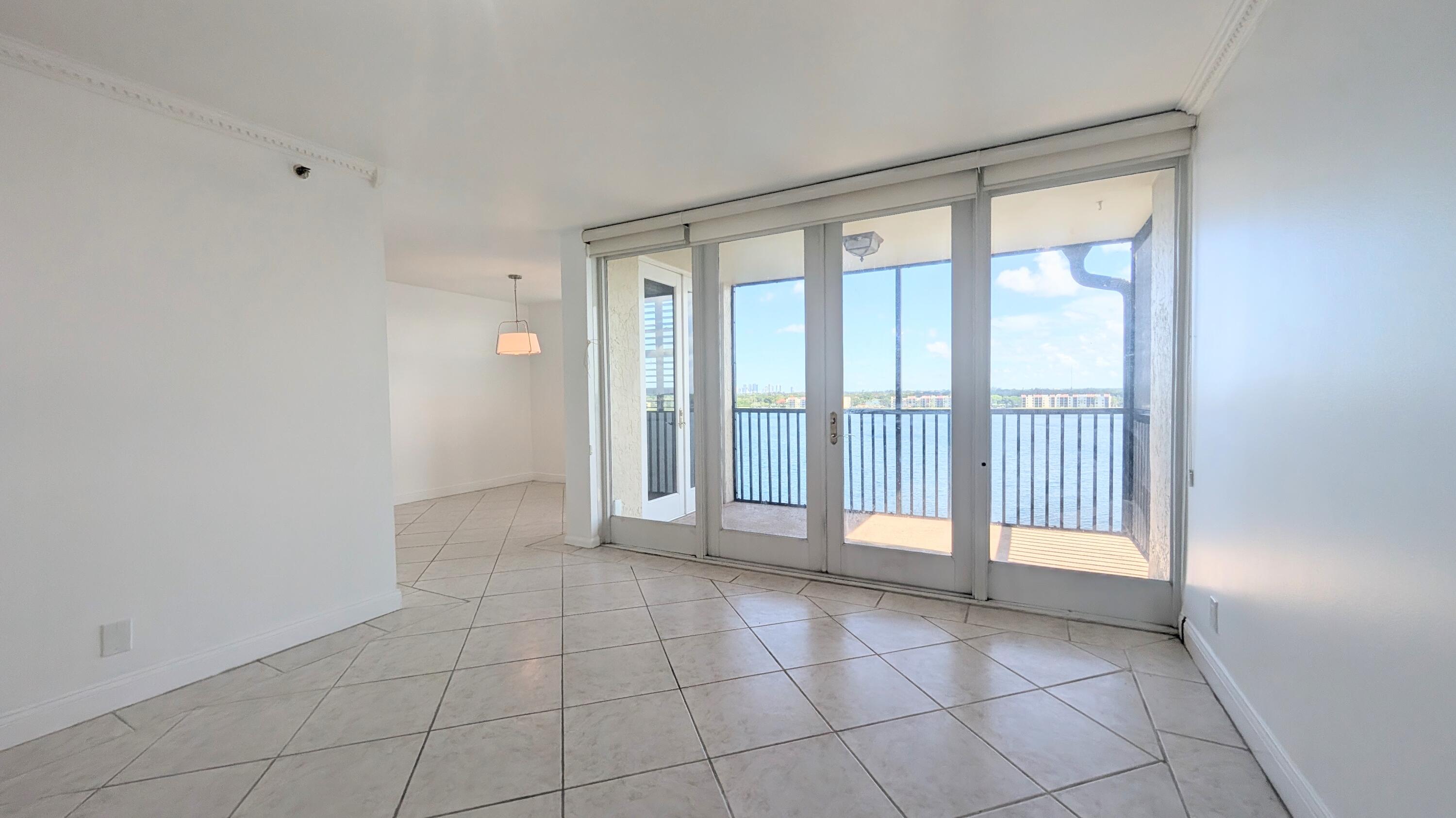LAKE EMERALD CONDOMINIUM NO - Residential