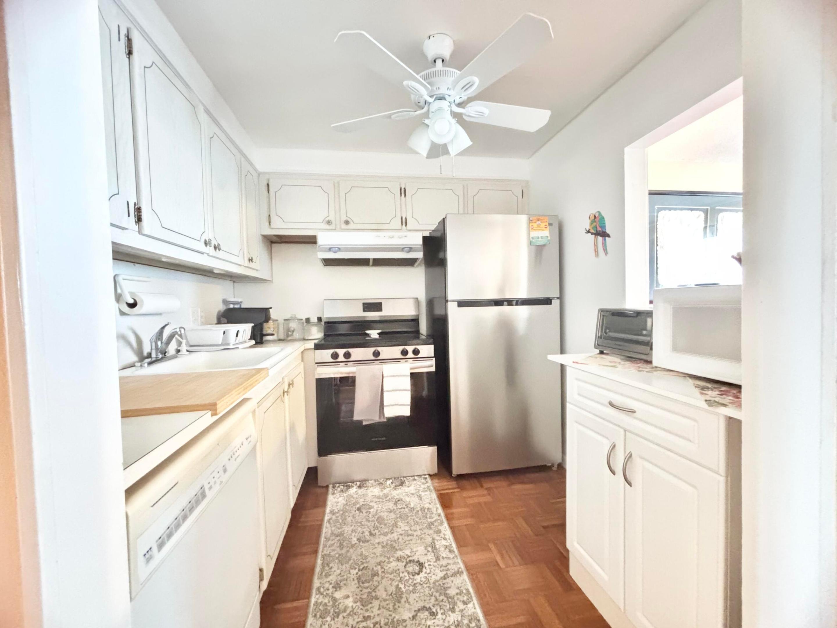 HARWOOD C CONDO - Residential