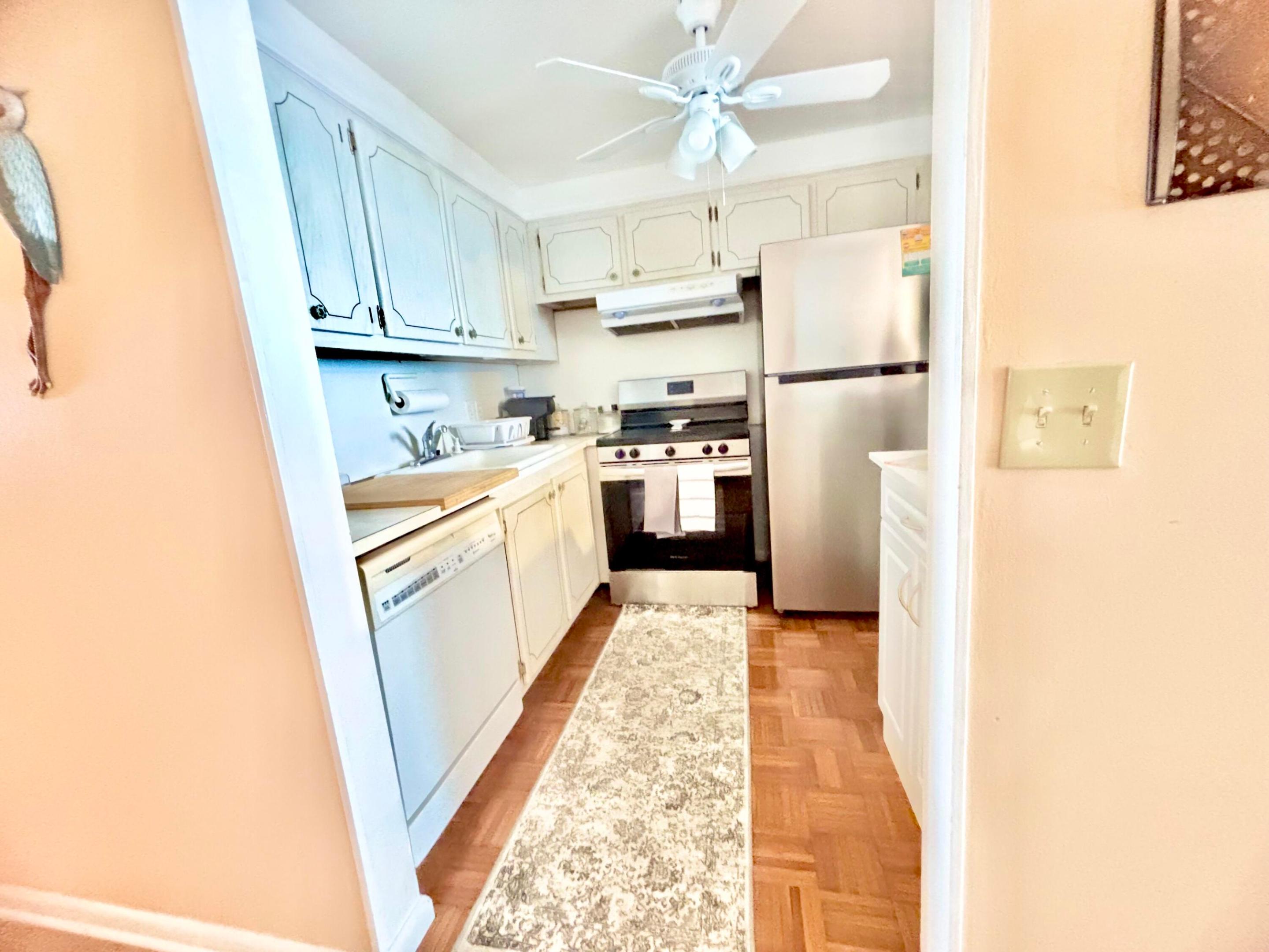 HARWOOD C CONDO - Residential