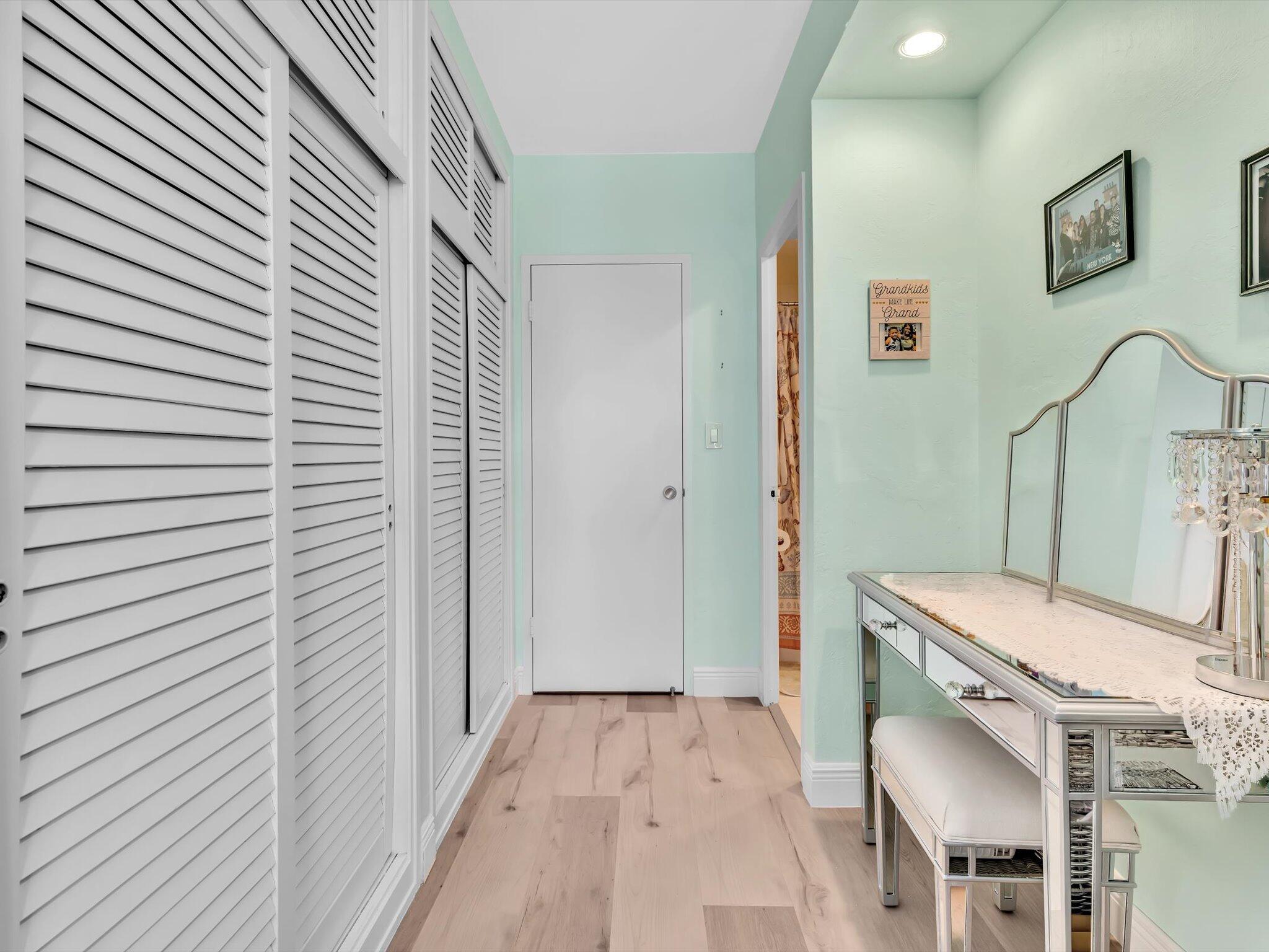 CORAL RIDGE TOWERS EAST CO-OP - Residential