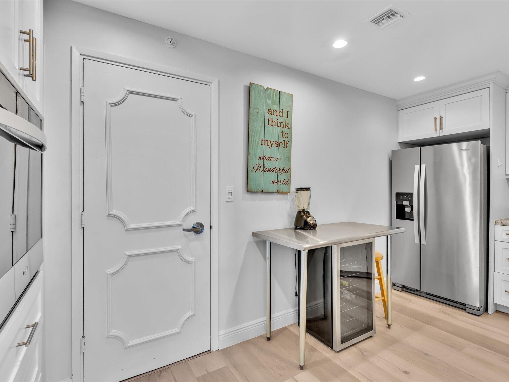 CORAL RIDGE TOWERS EAST CO-OP - Residential