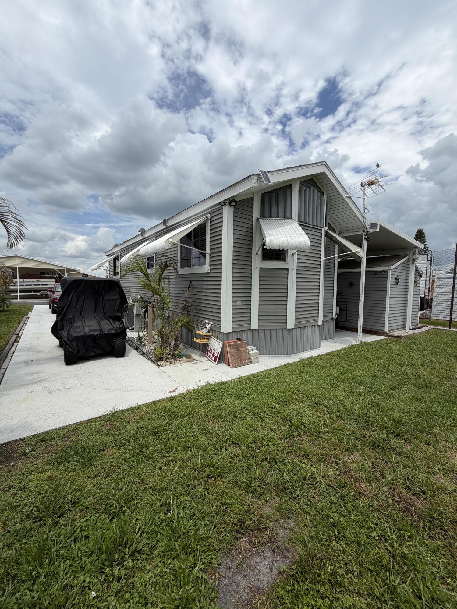 BLUE CYPRESS GOLF & RV RESORT - Residential