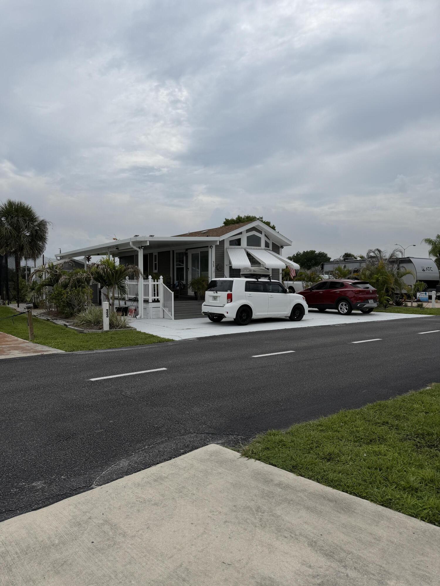 BLUE CYPRESS GOLF & RV RESORT - Residential
